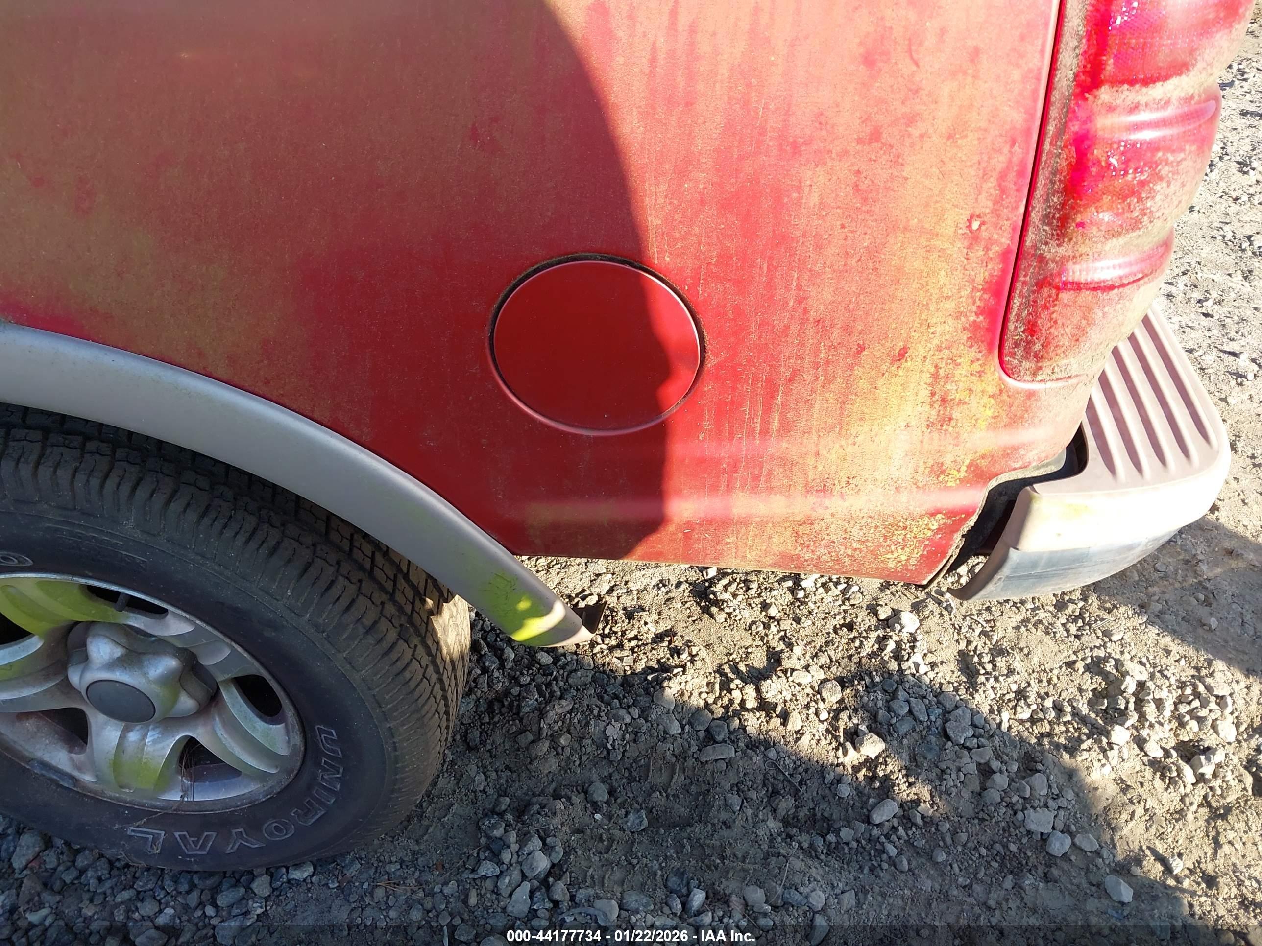 FORD EXPEDITION image 6