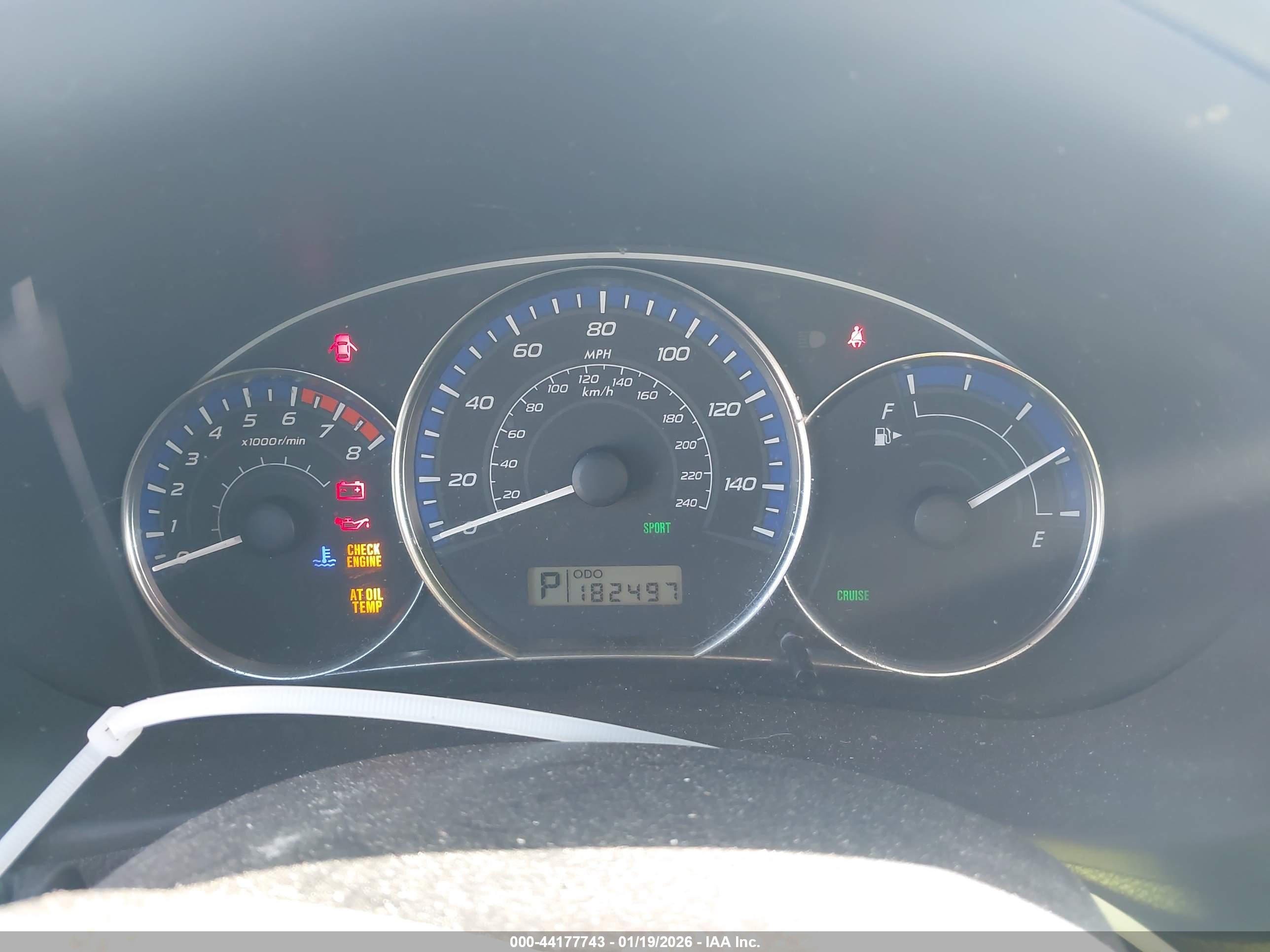 SUBARU FORESTER image 7