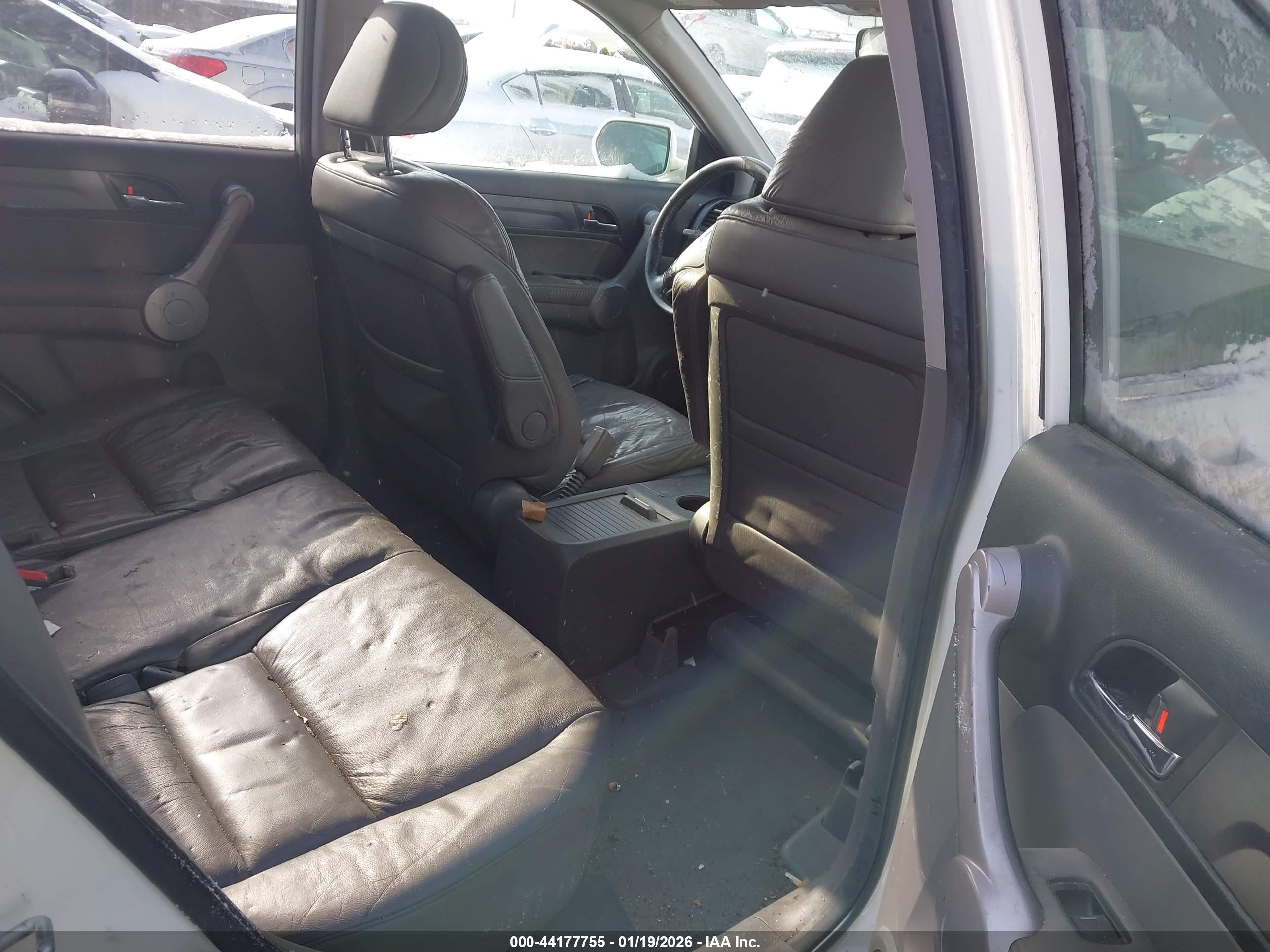 HONDA CR-V image 8