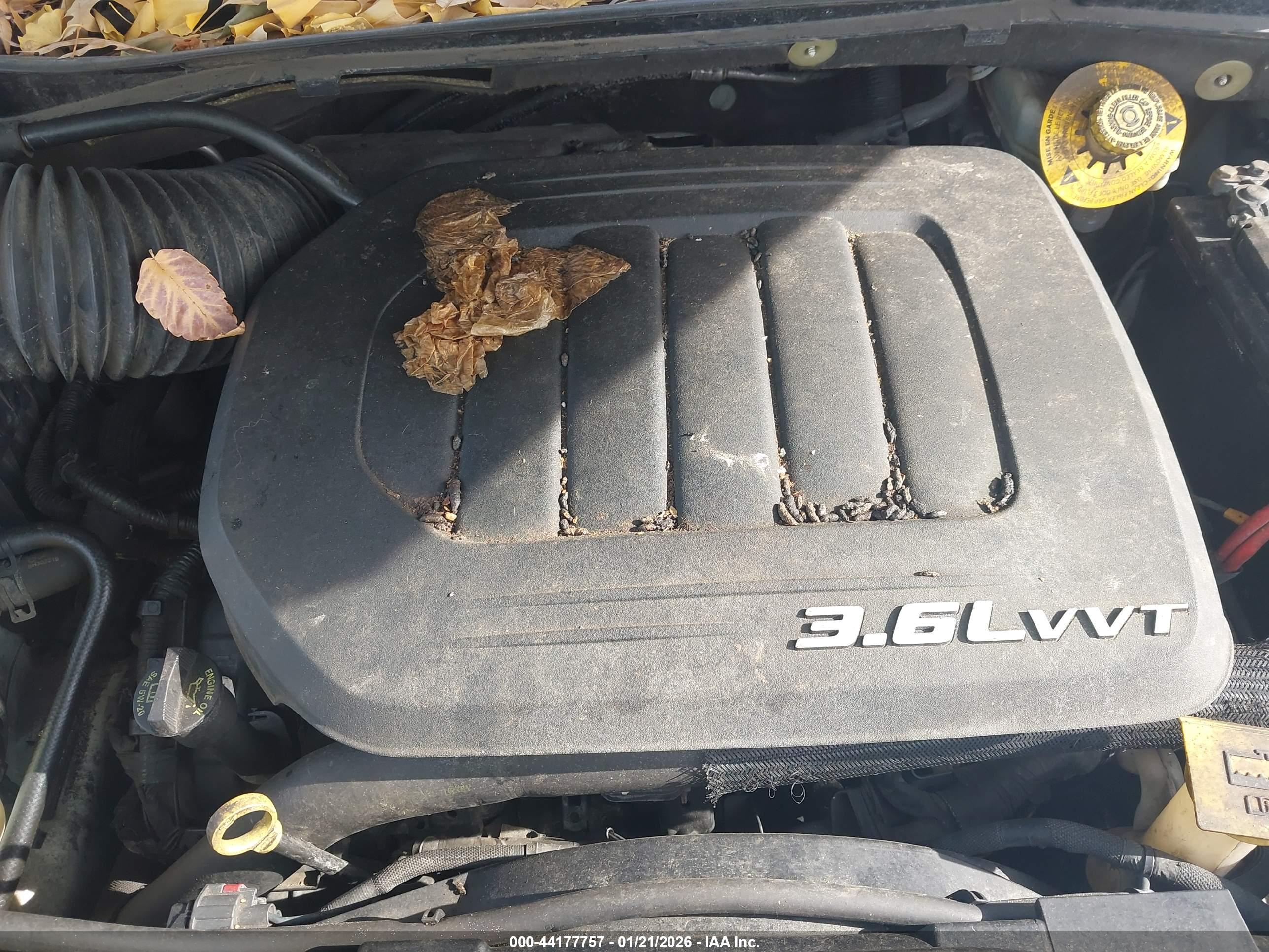 CHRYSLER TOWN image 10