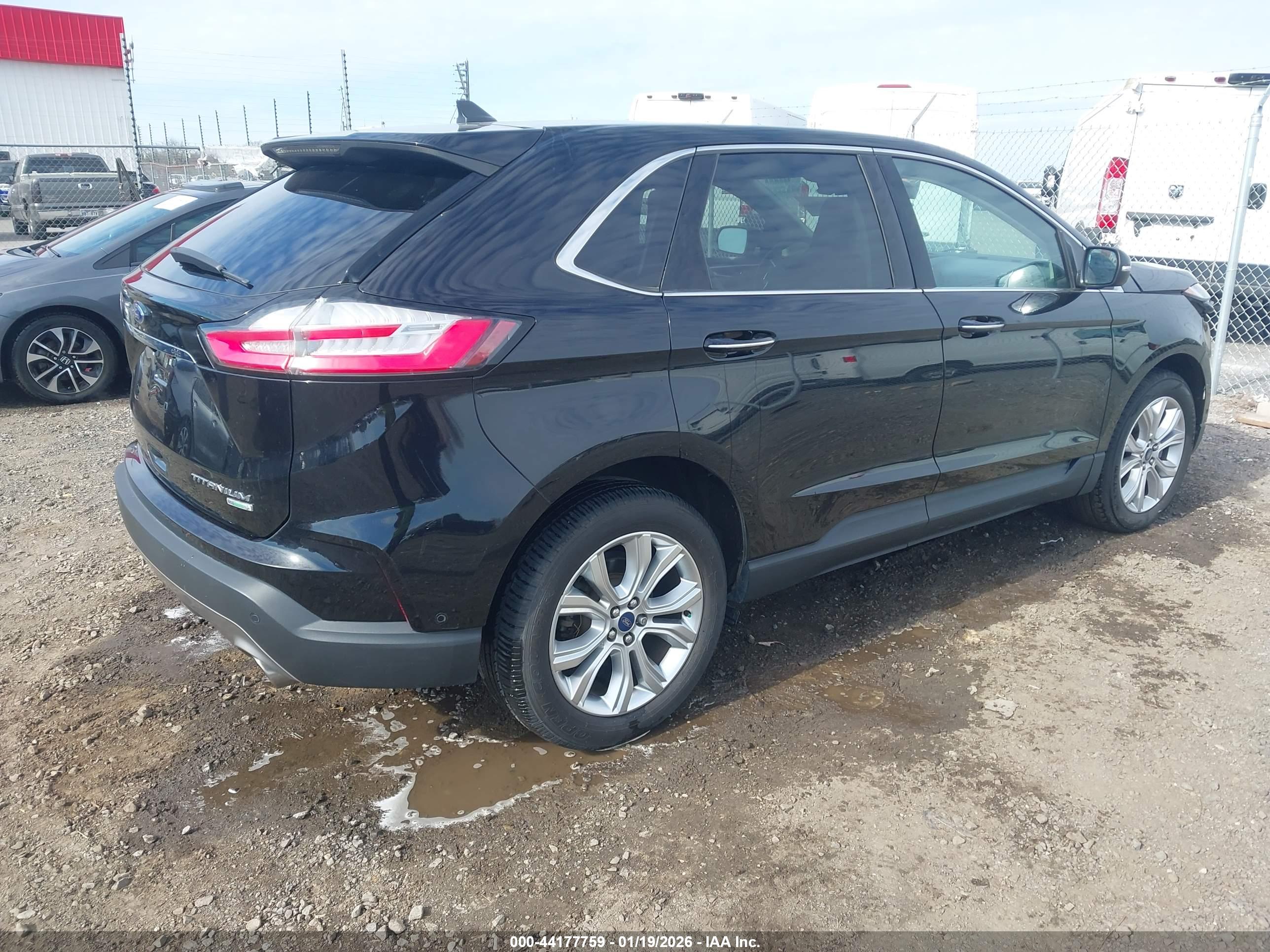 FORD EDGE image 4