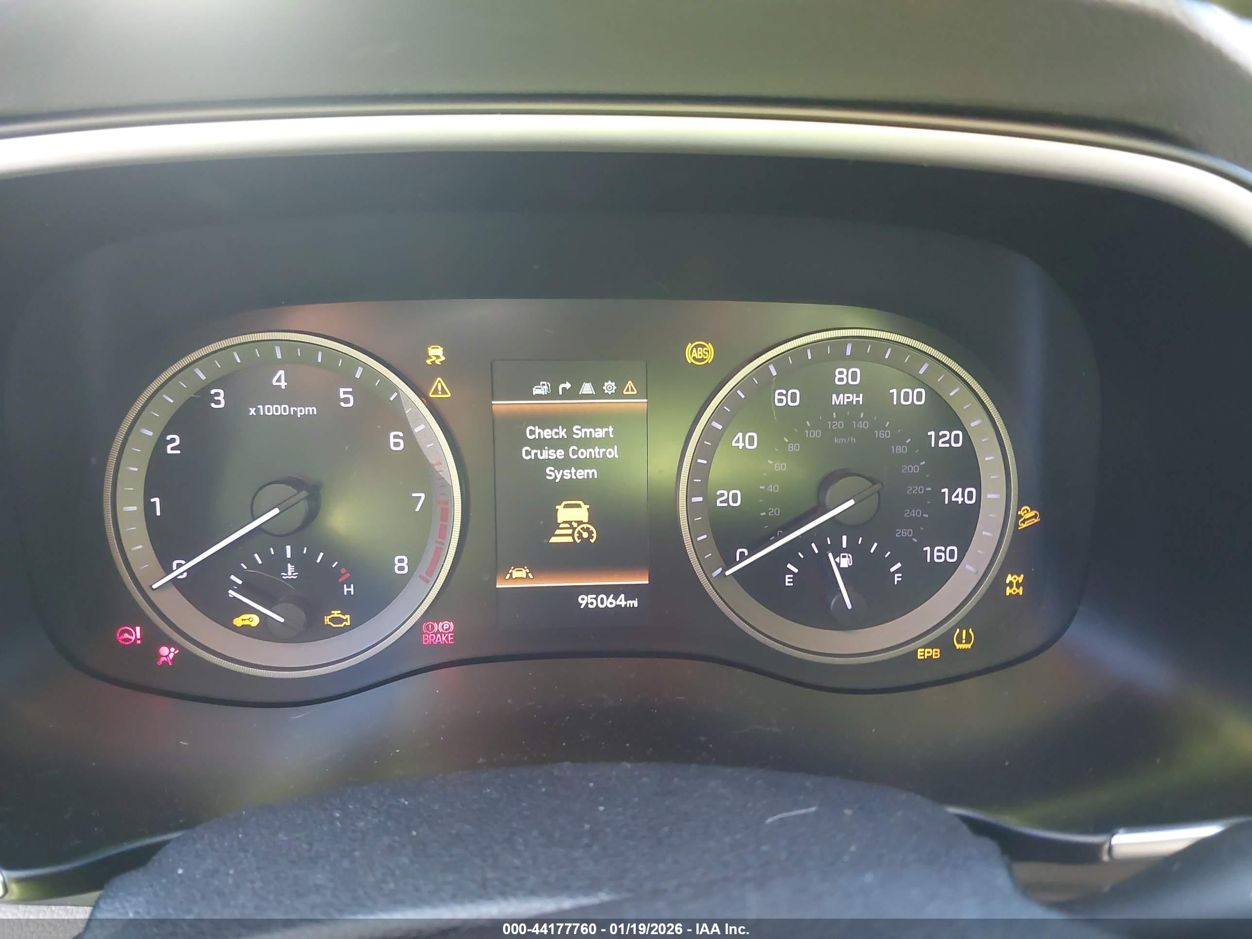 HYUNDAI TUCSON image 7