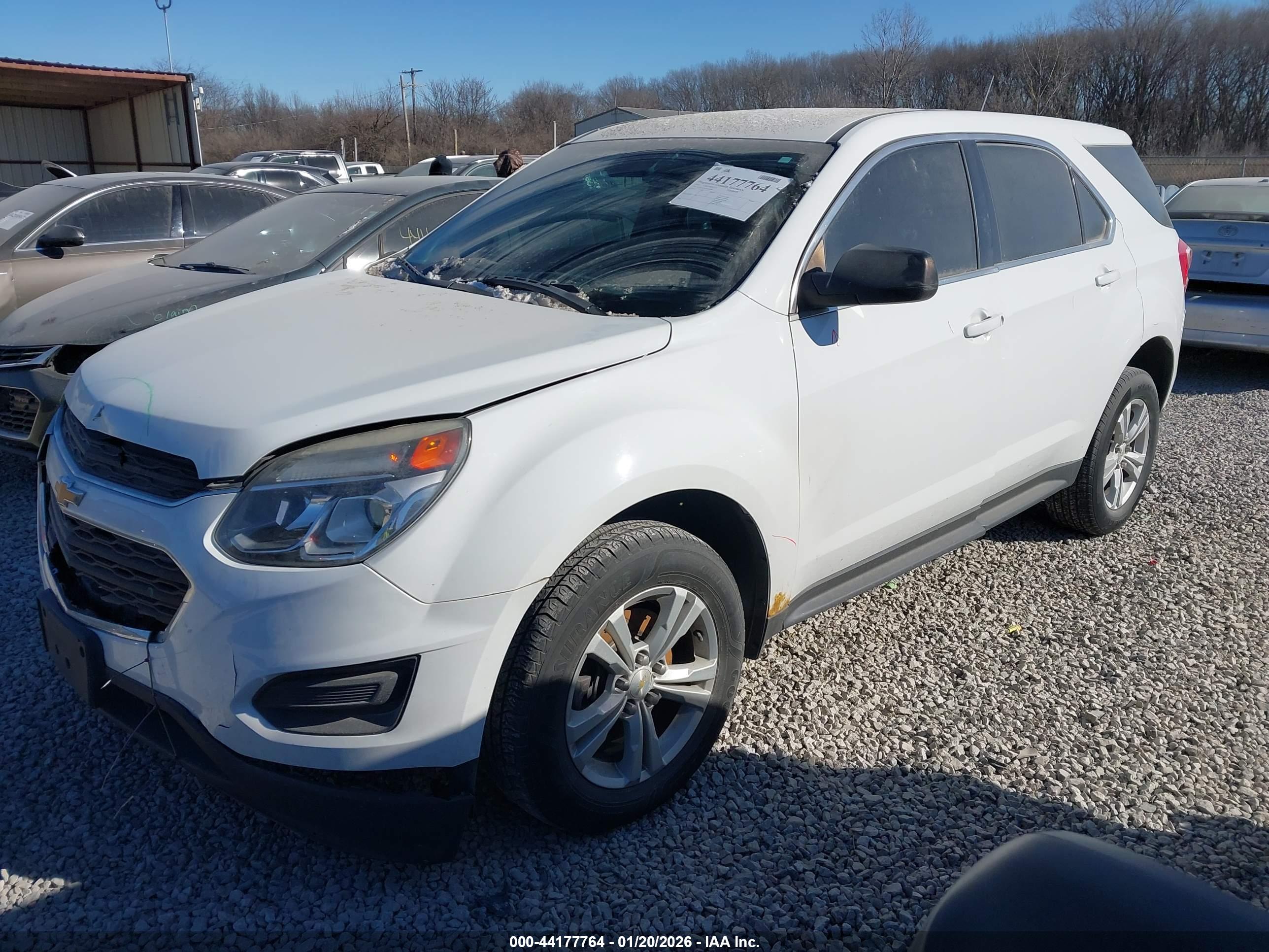 CHEVROLET EQUINOX image 2