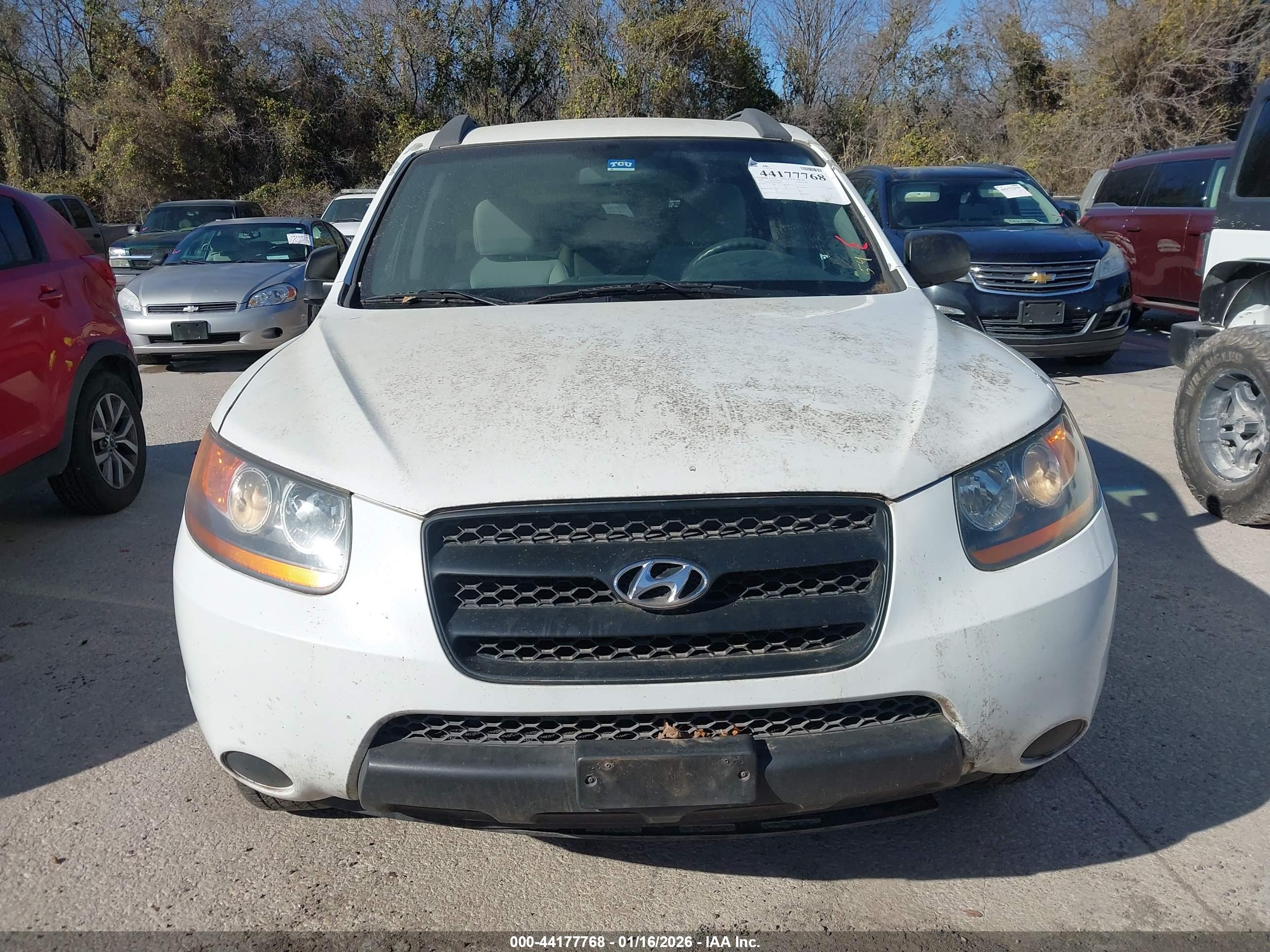 HYUNDAI SANTA image 6