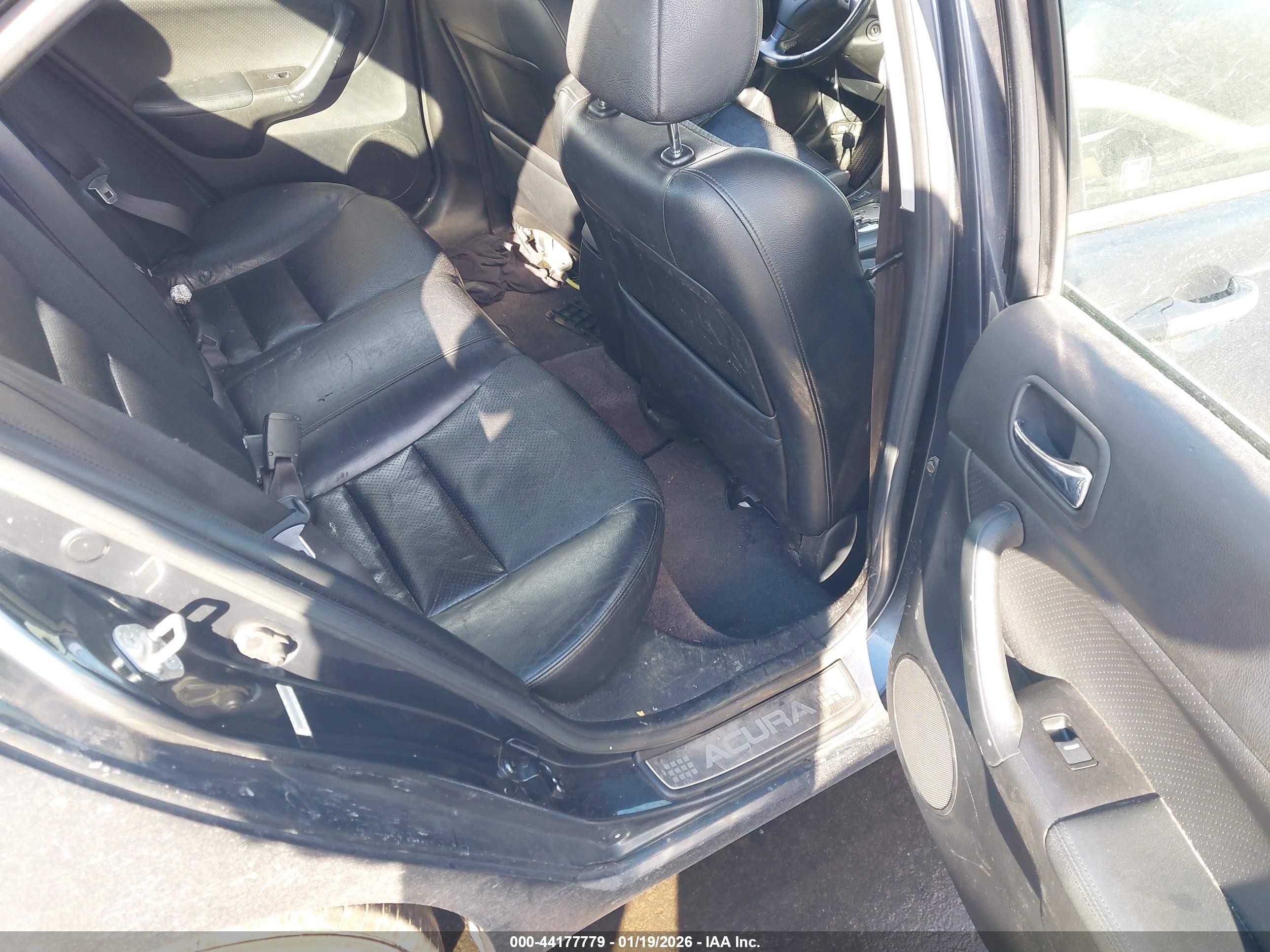 ACURA TSX image 8