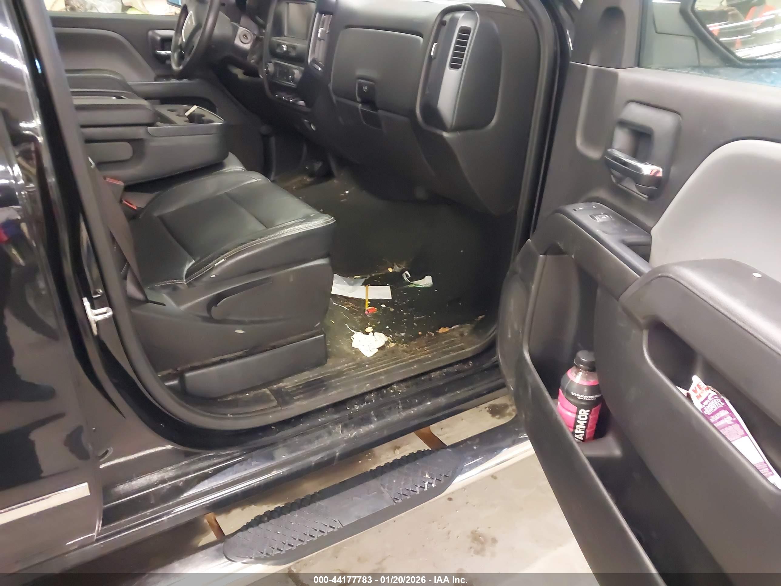 GMC SIERRA image 5