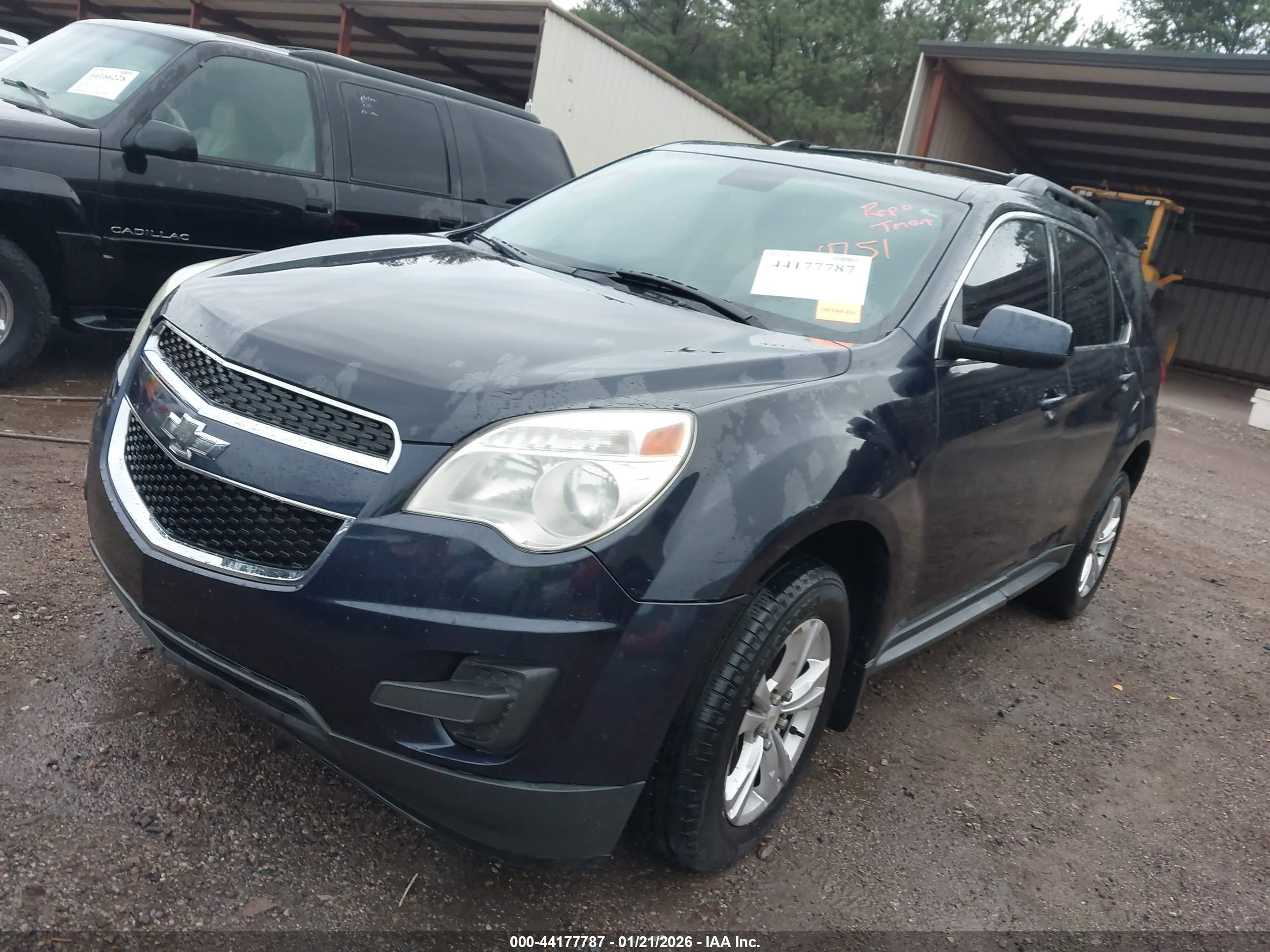 CHEVROLET EQUINOX image 2