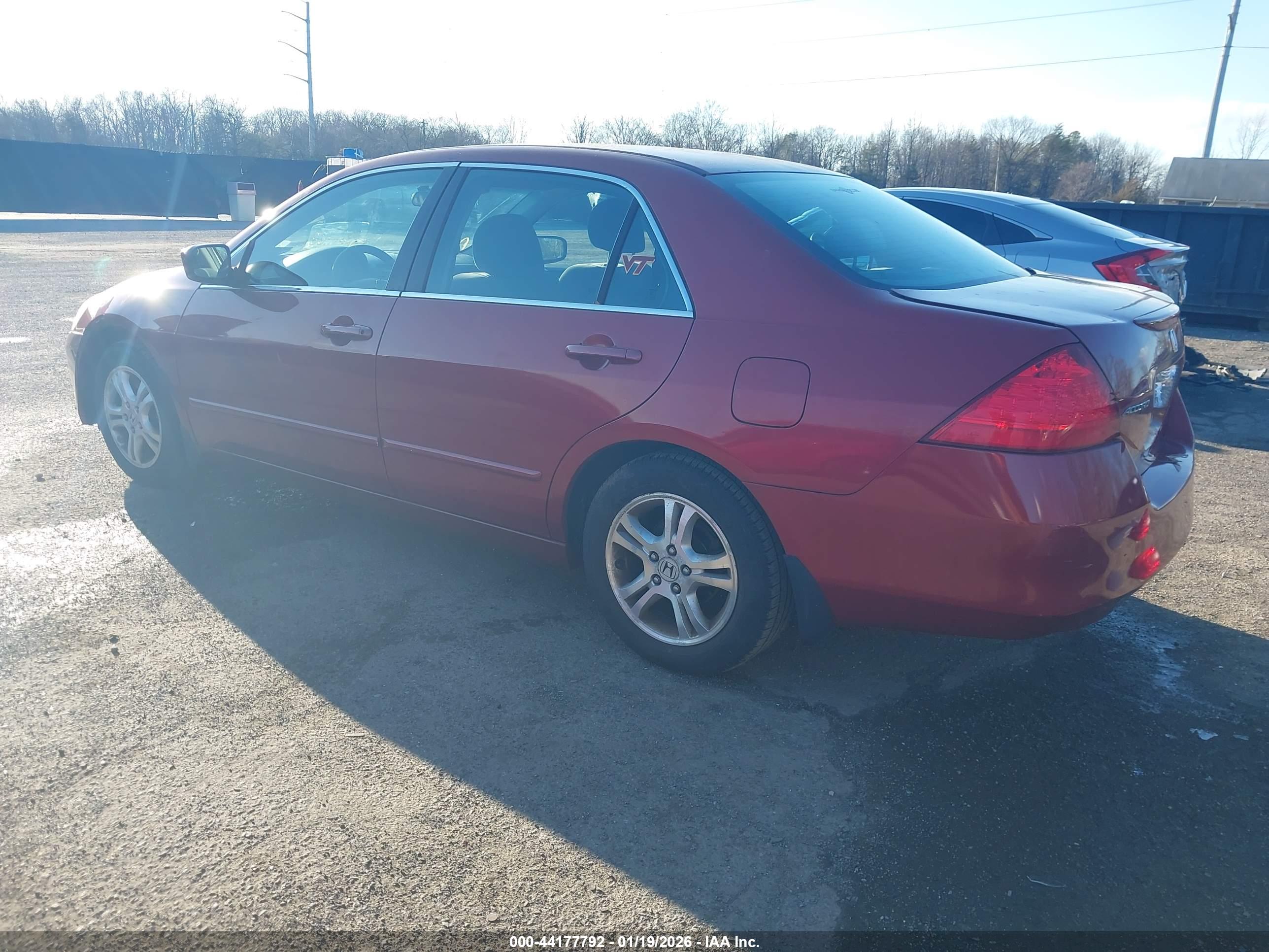 HONDA ACCORD image 3