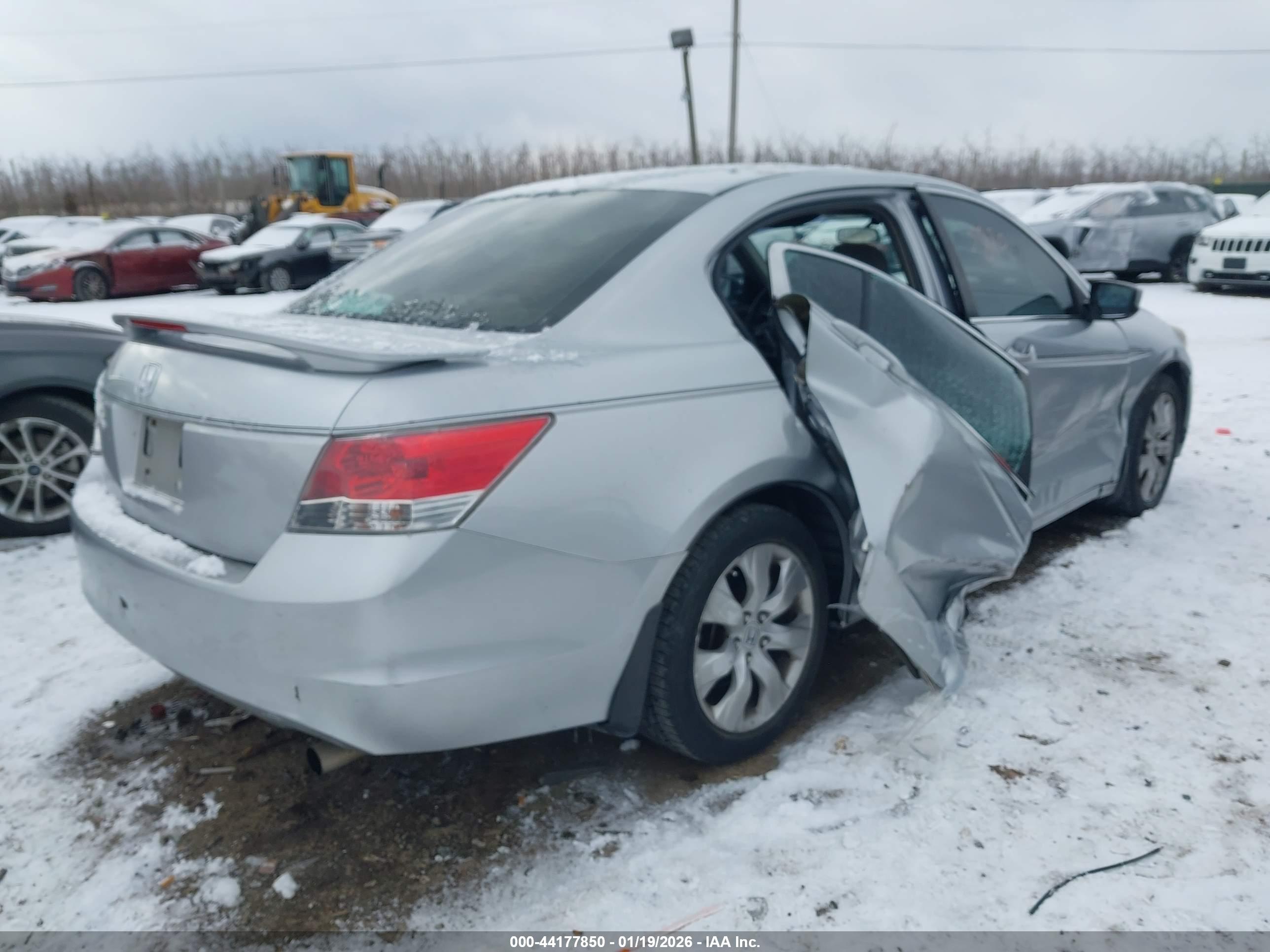 HONDA ACCORD image 4