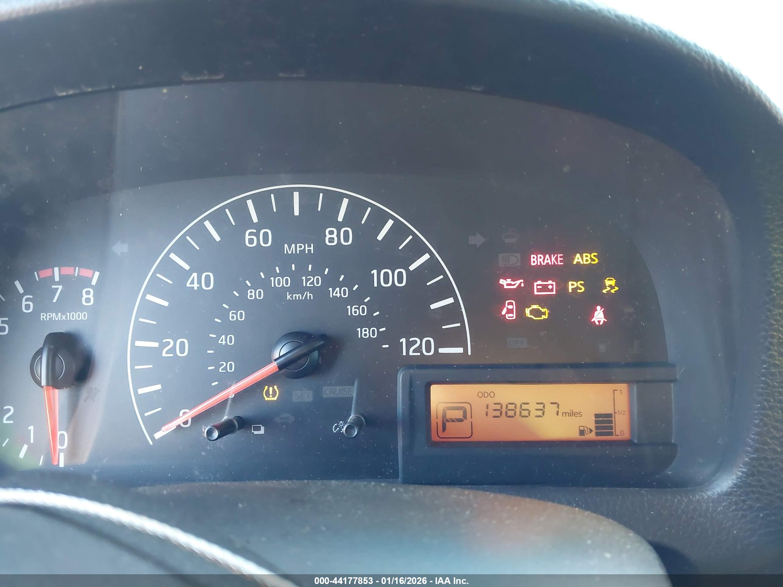 NISSAN NV200 image 7