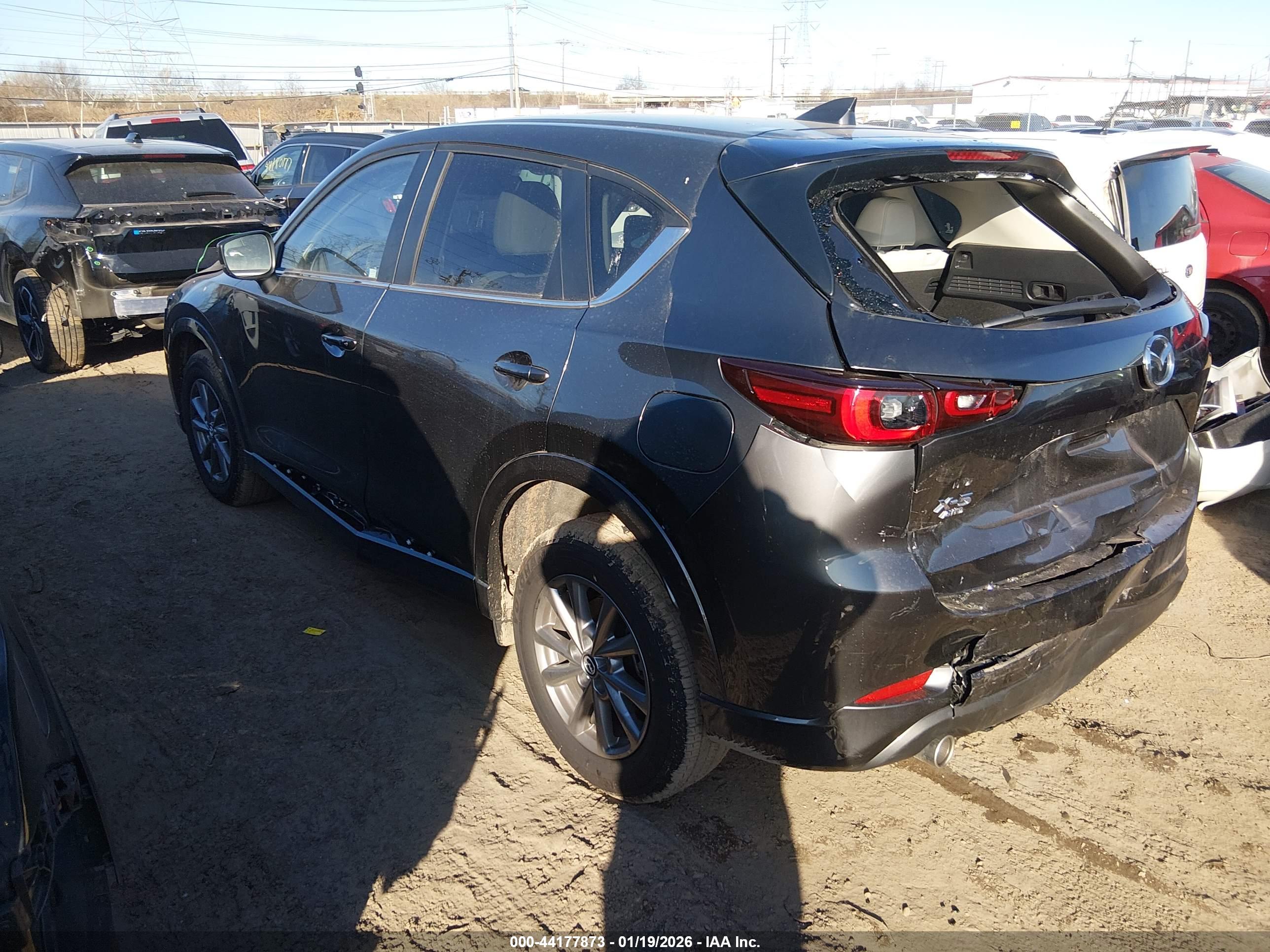 MAZDA CX-5 image 3