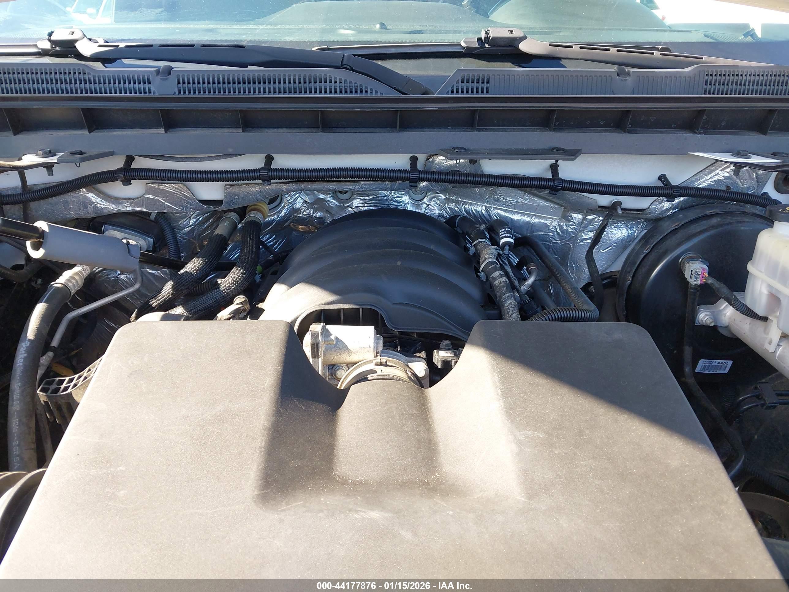 CHEVROLET SILVERADO image 10
