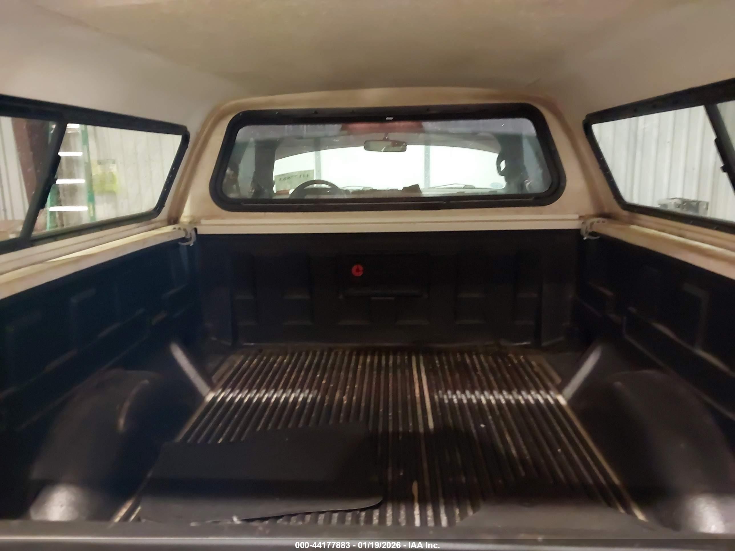 FORD F-150 image 8