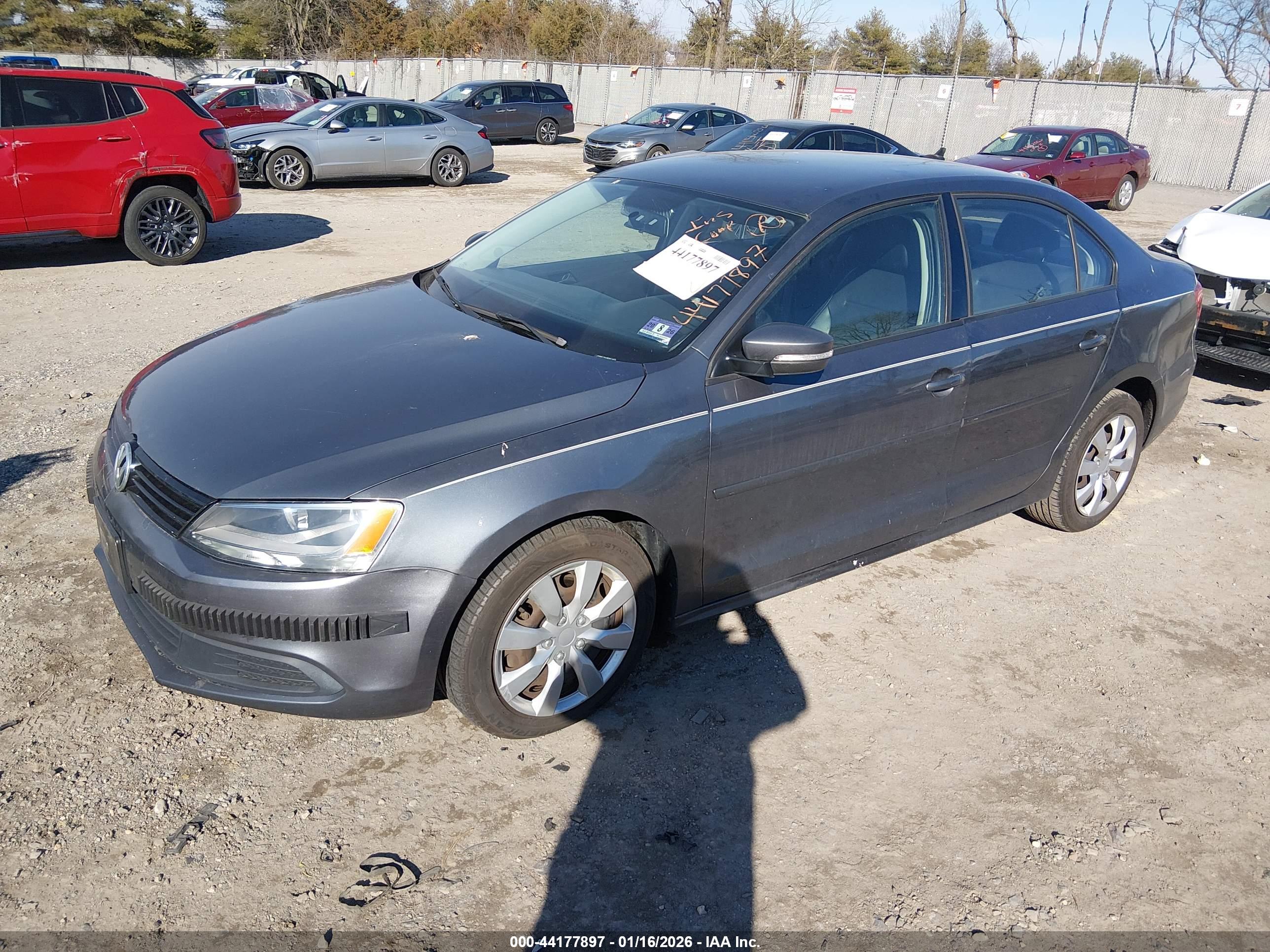 VOLKSWAGEN JETTA image 2