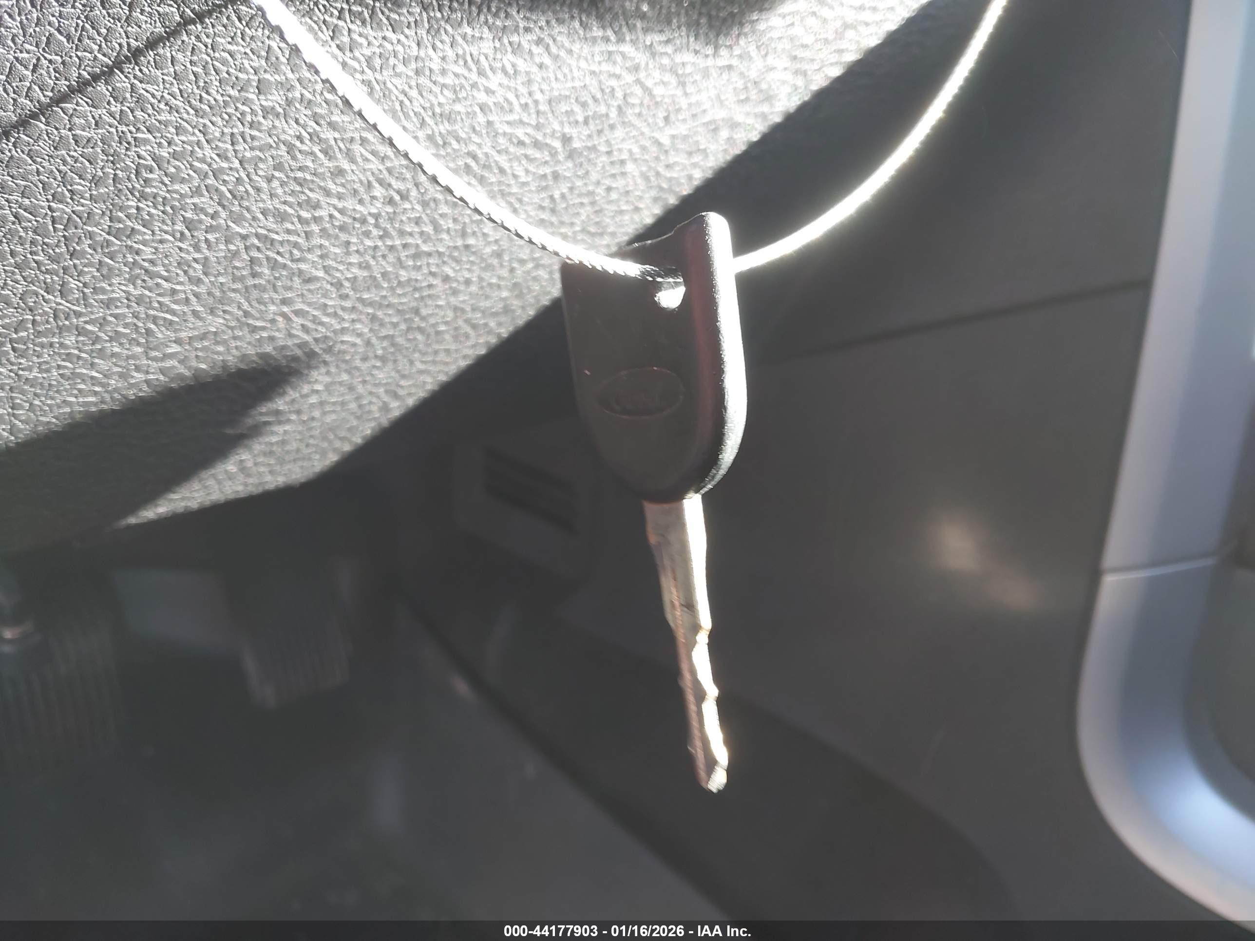 FORD F-150 image 11