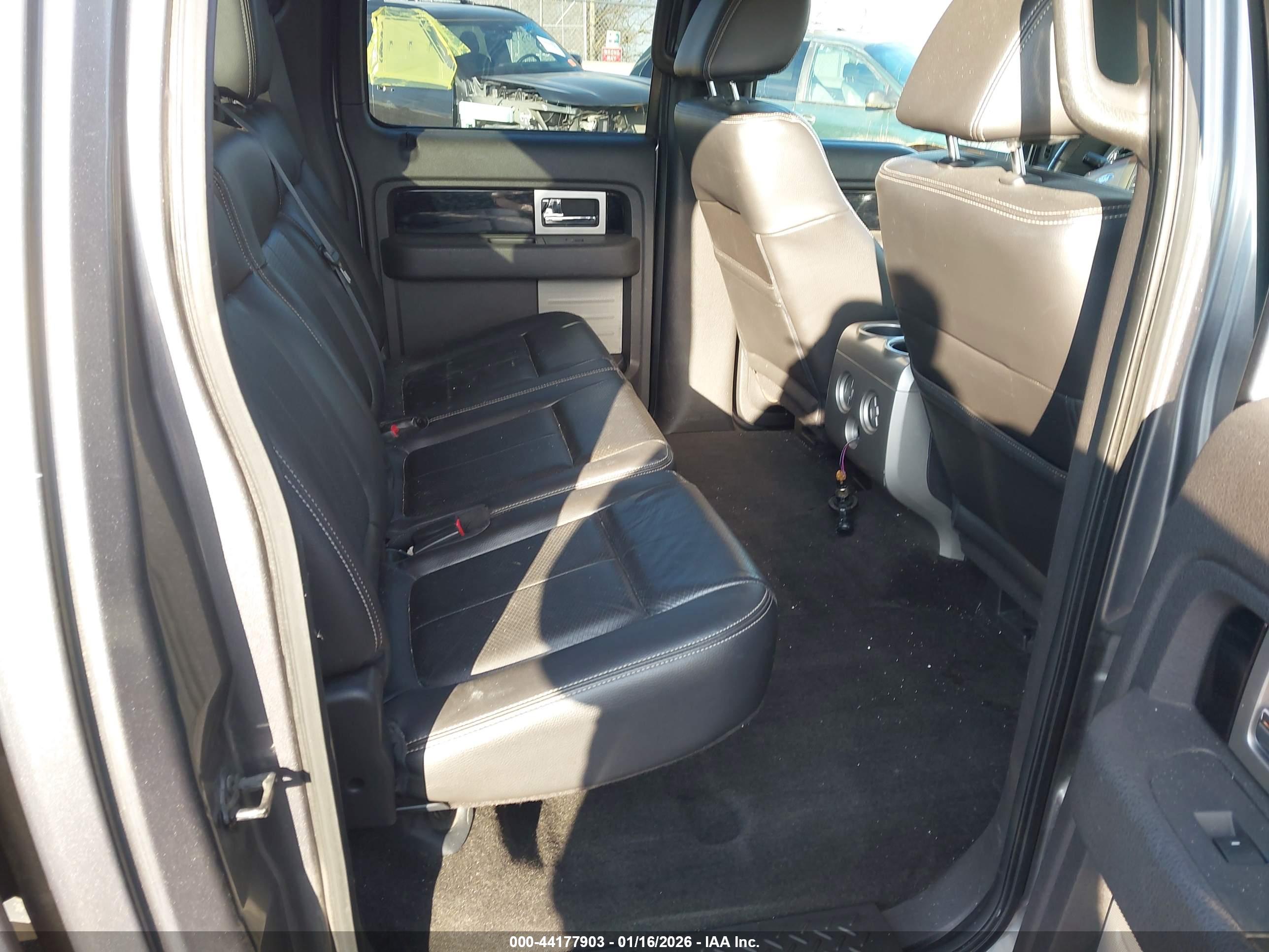 FORD F-150 image 8