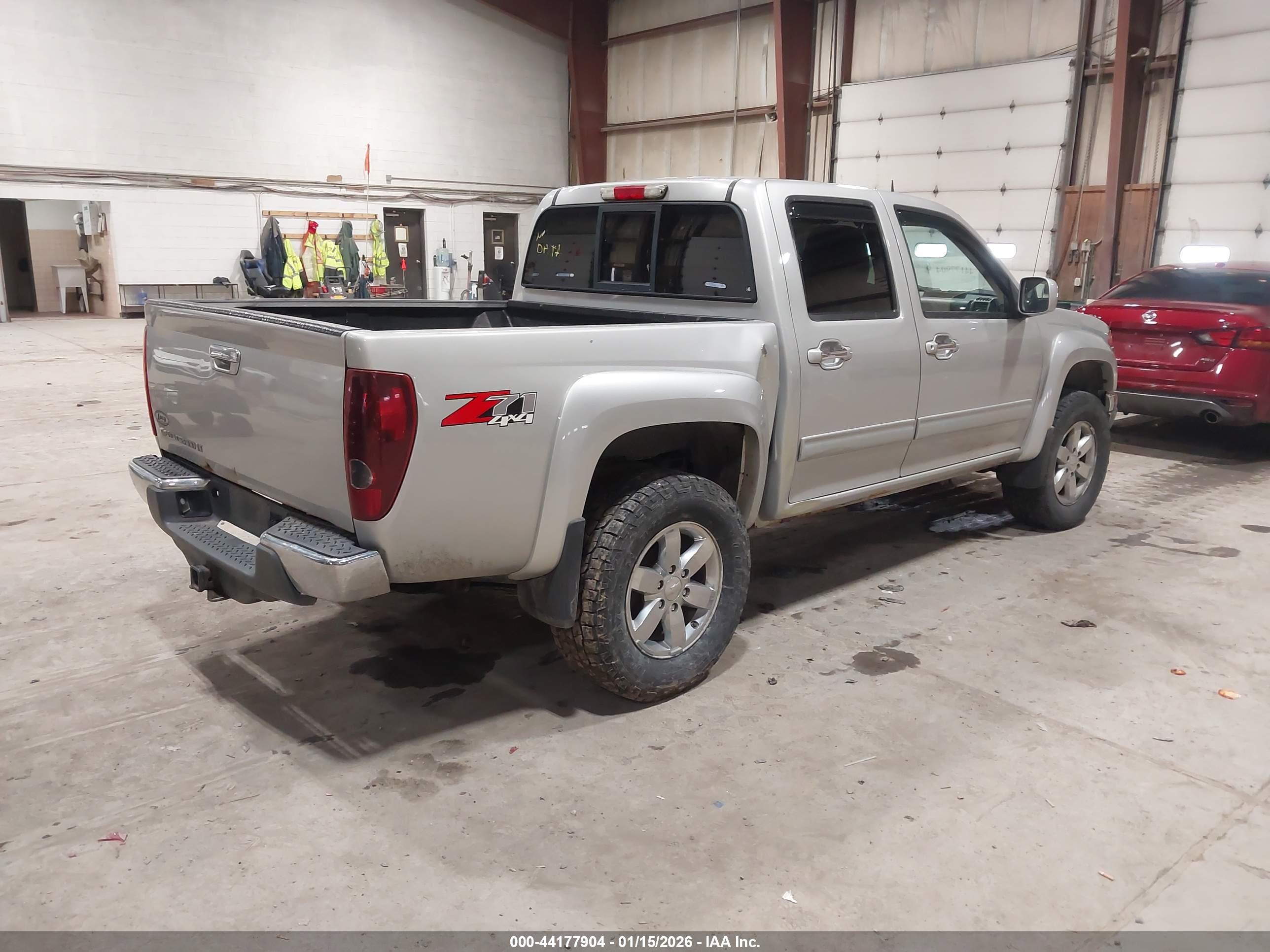 CHEVROLET COLORADO image 4