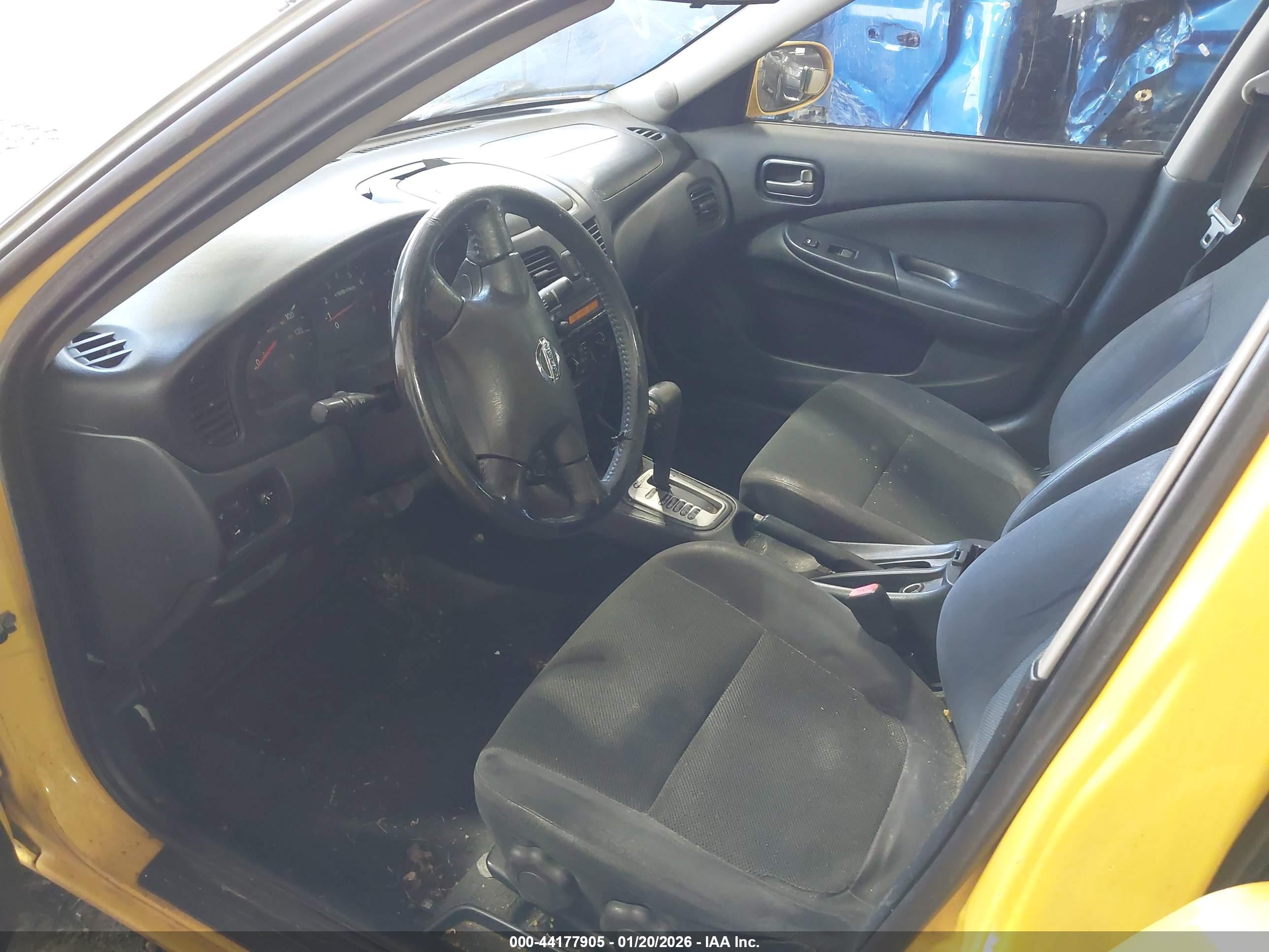 NISSAN SENTRA image 5