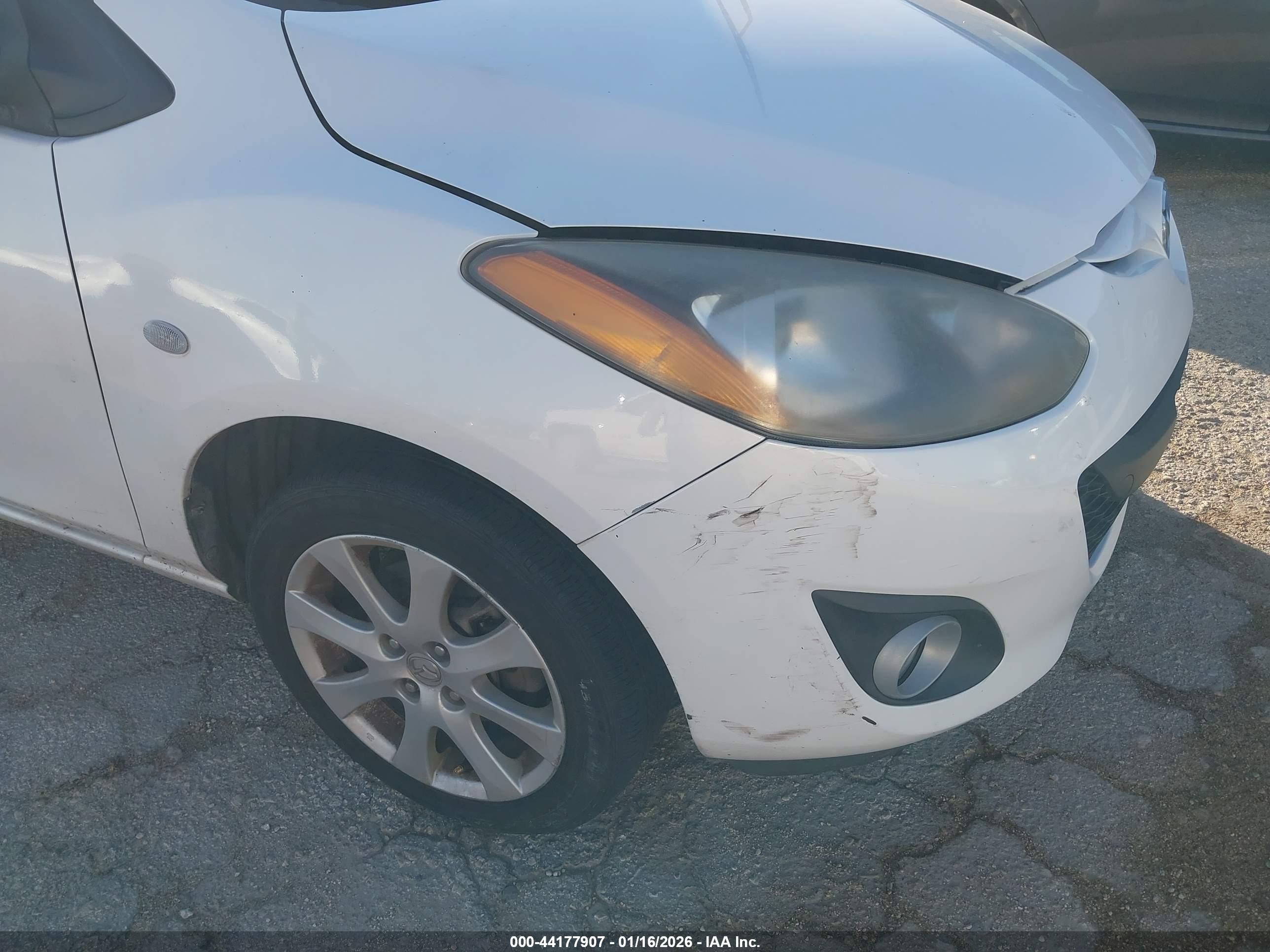 MAZDA MAZDA2 image 6