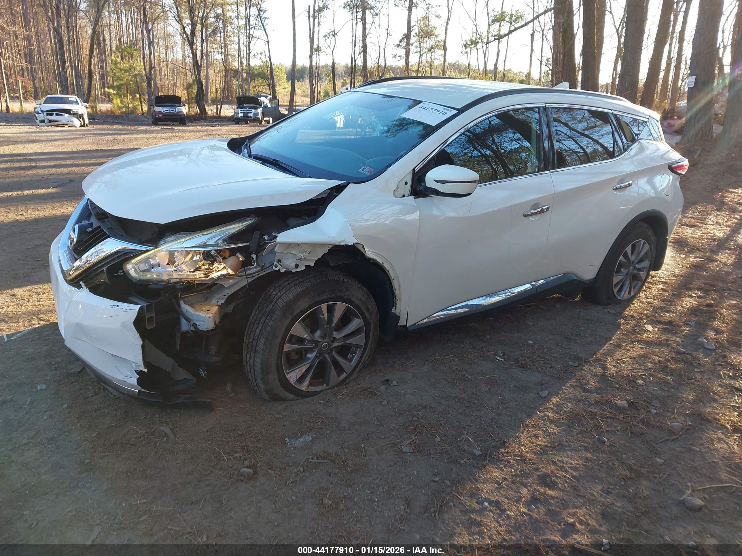 NISSAN MURANO image 2