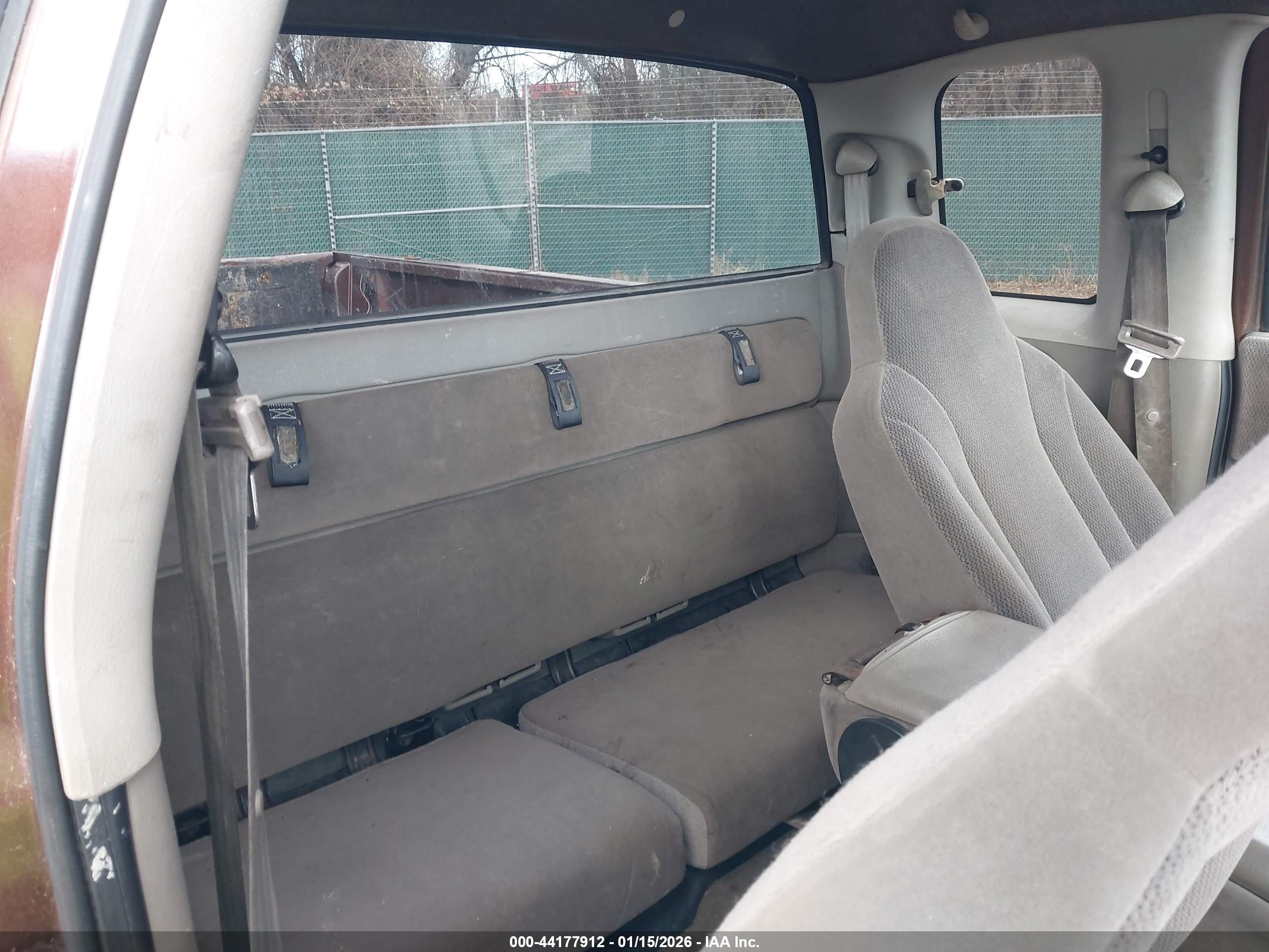 DODGE DAKOTA image 8
