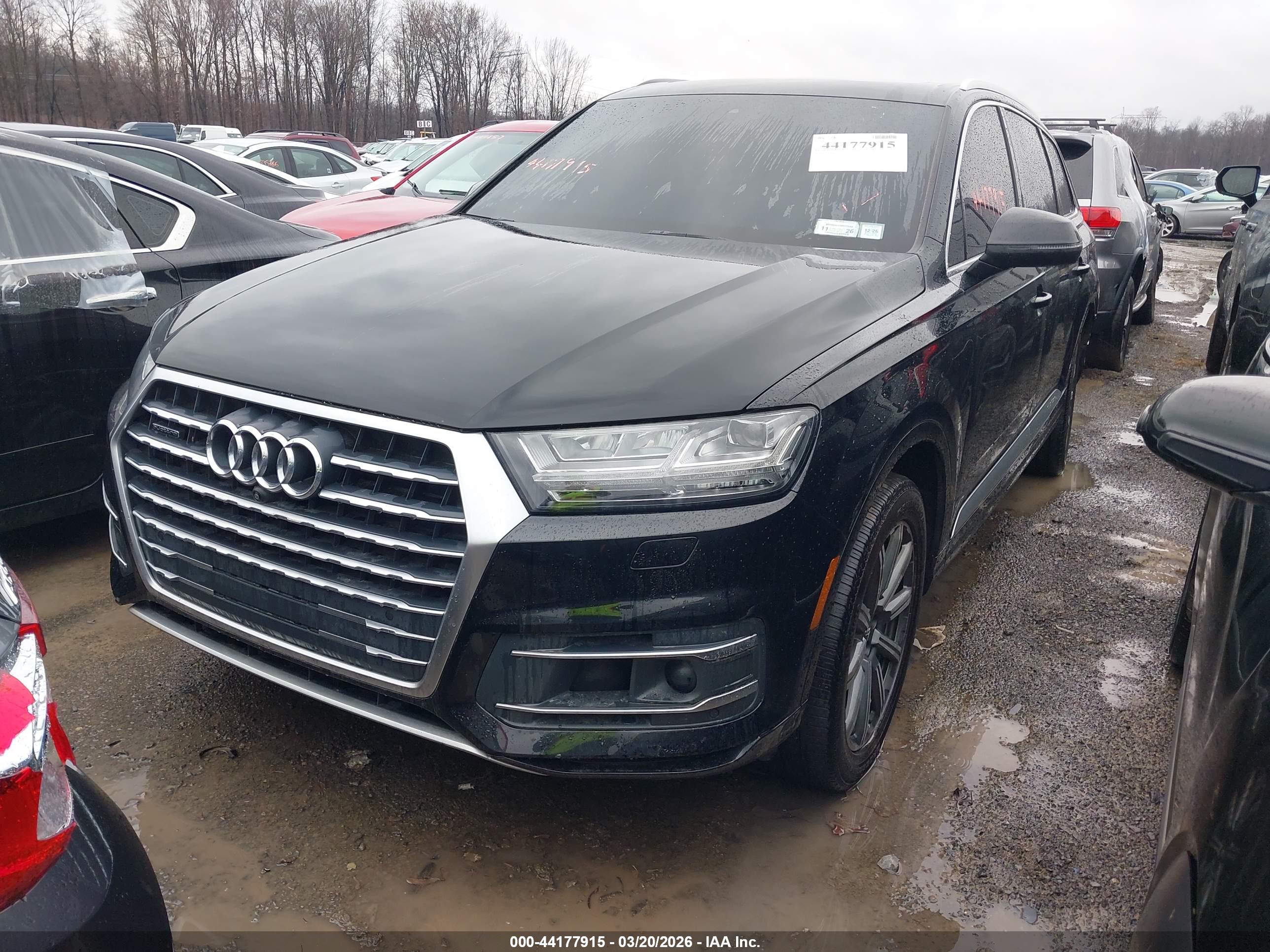 AUDI Q7 image 2