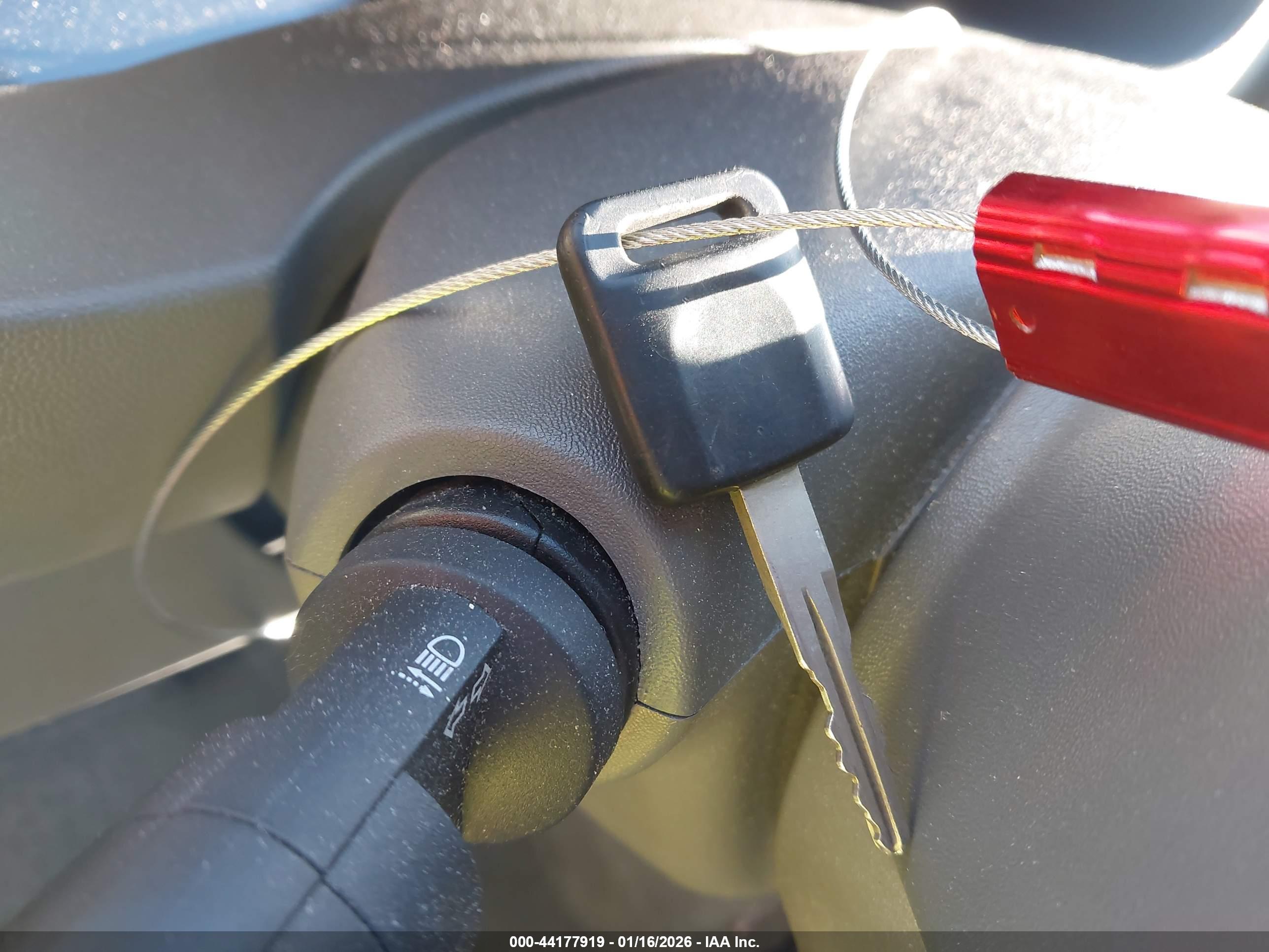 NISSAN FRONTIER image 11