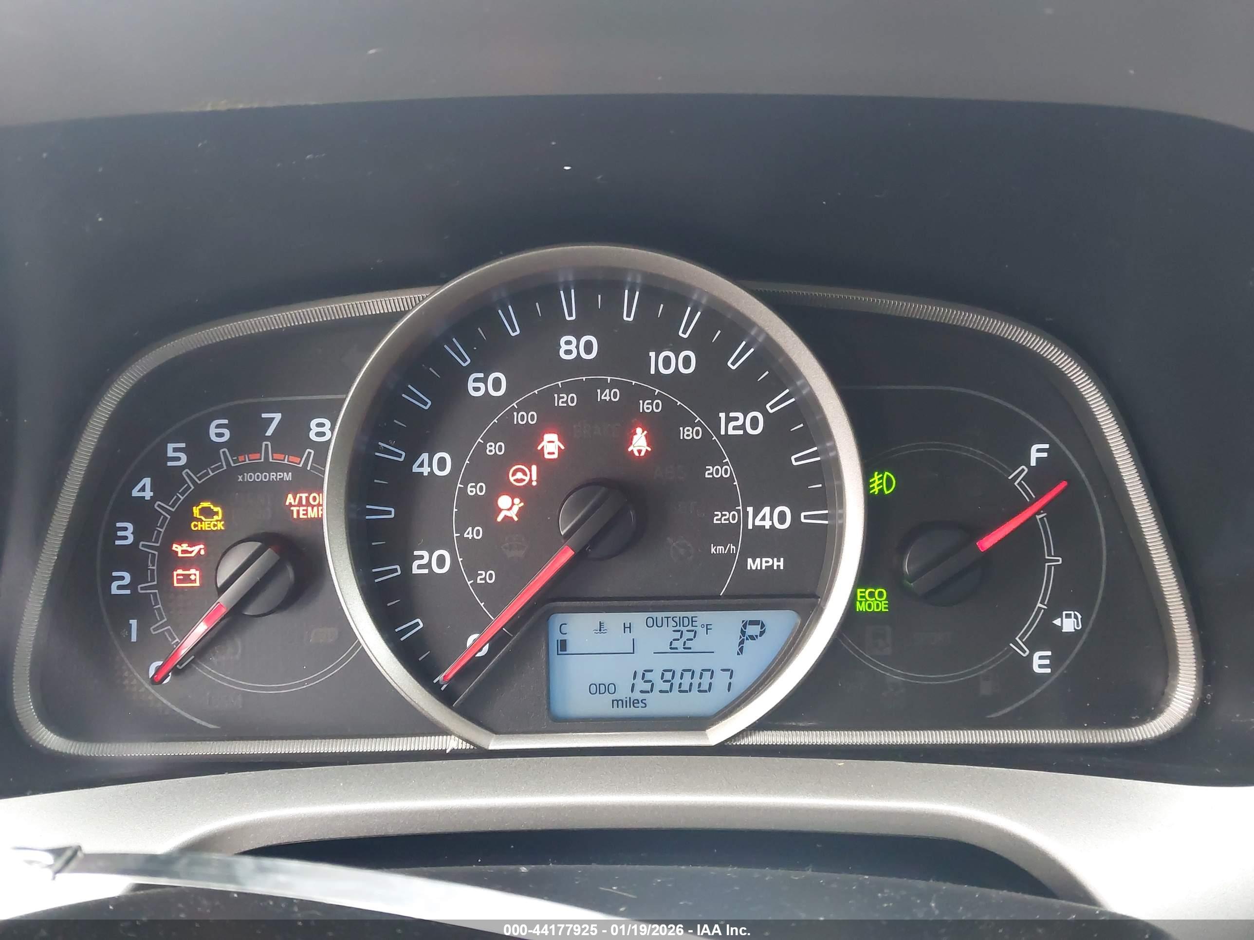 TOYOTA RAV4 image 7