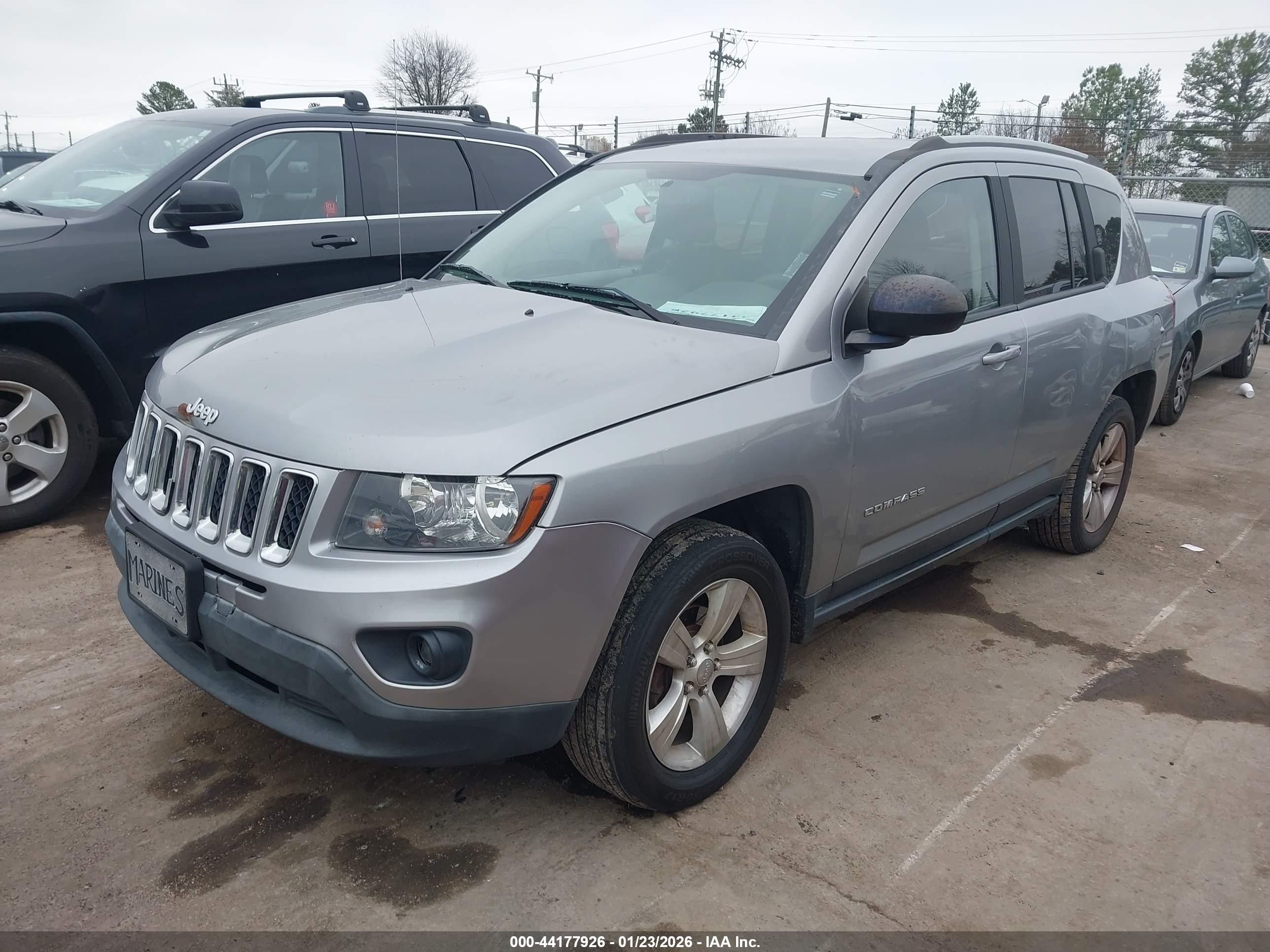 JEEP COMPASS image 2
