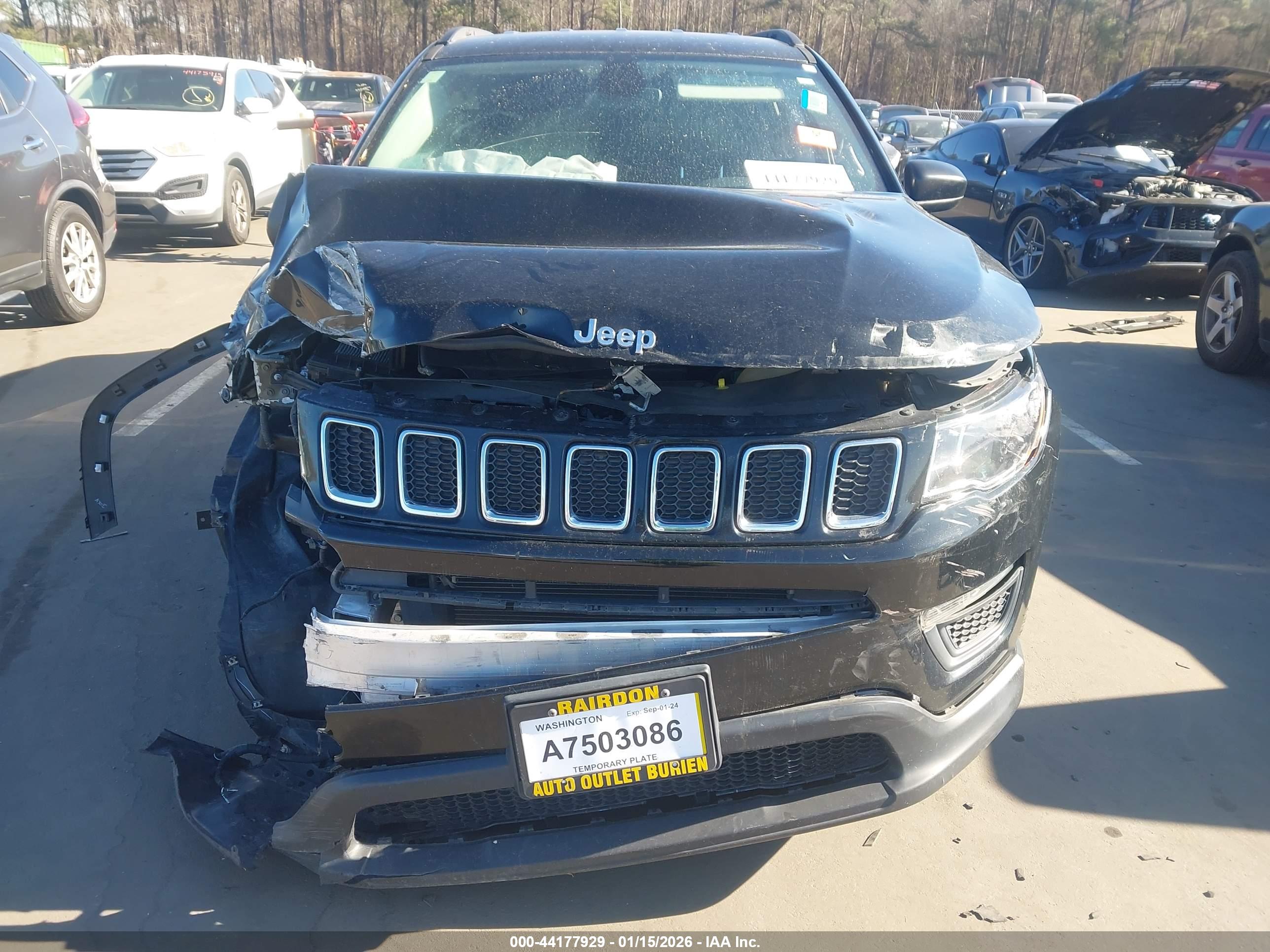 JEEP COMPASS image 6