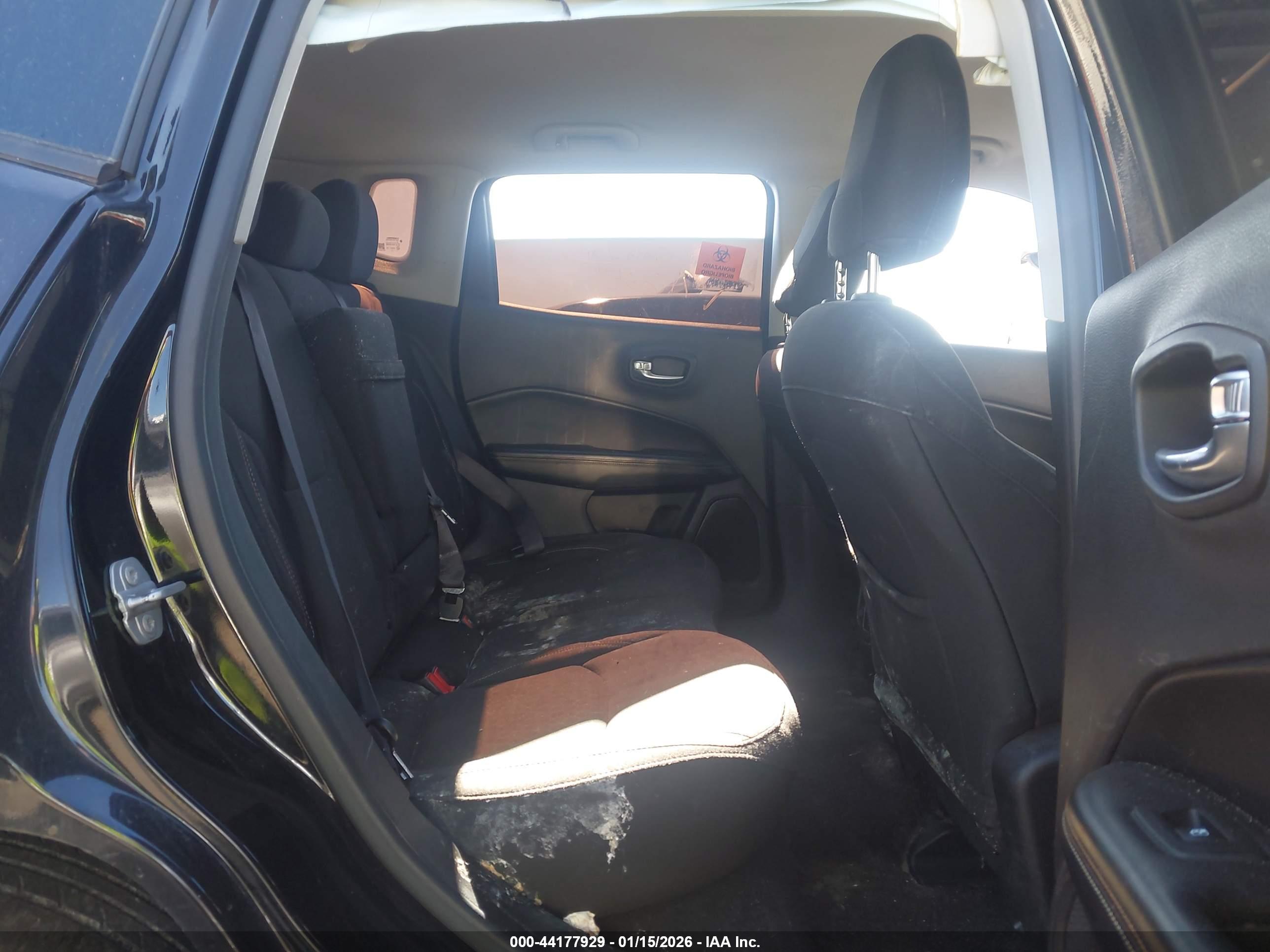 JEEP COMPASS image 8