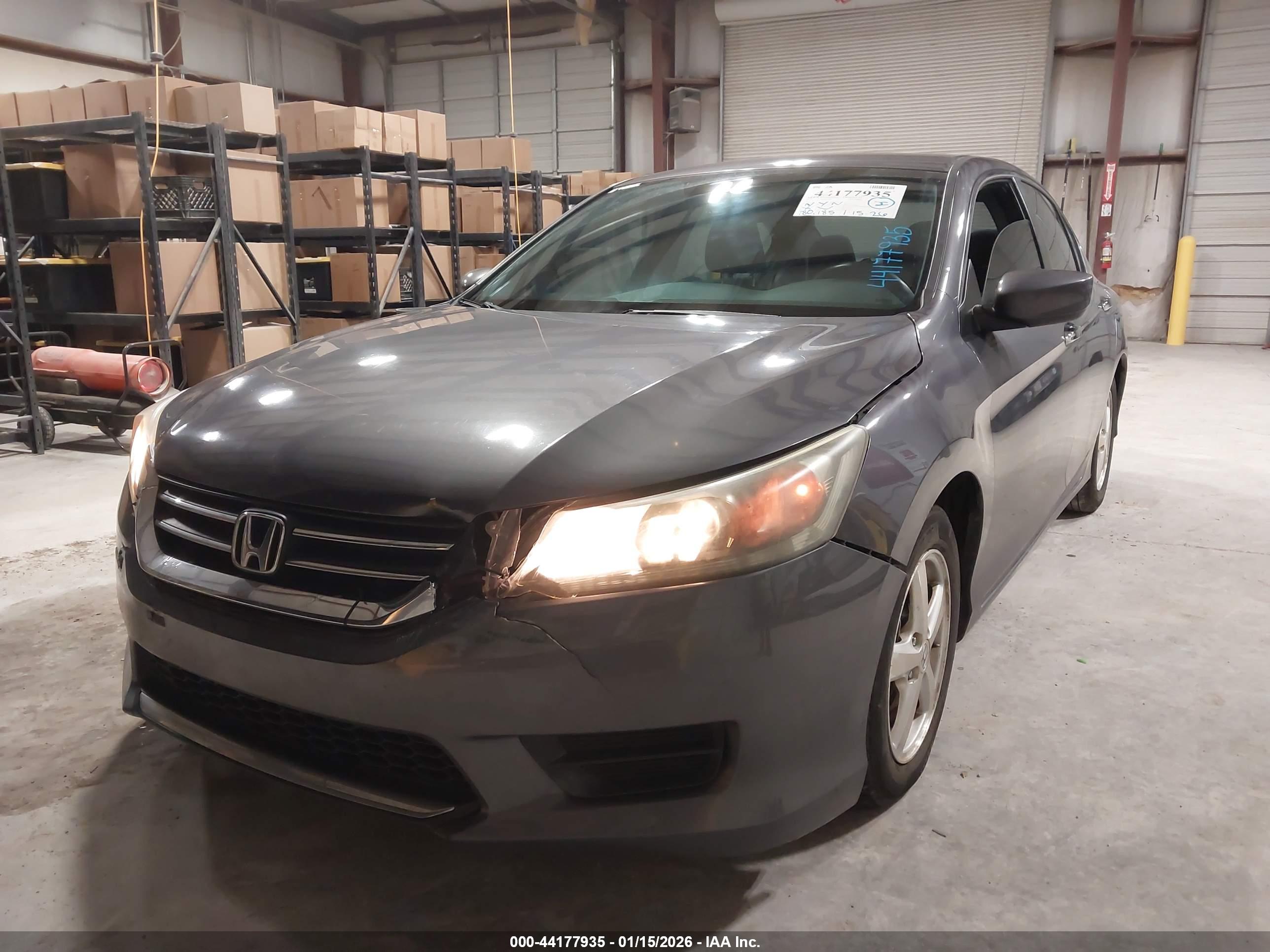 HONDA ACCORD image 6