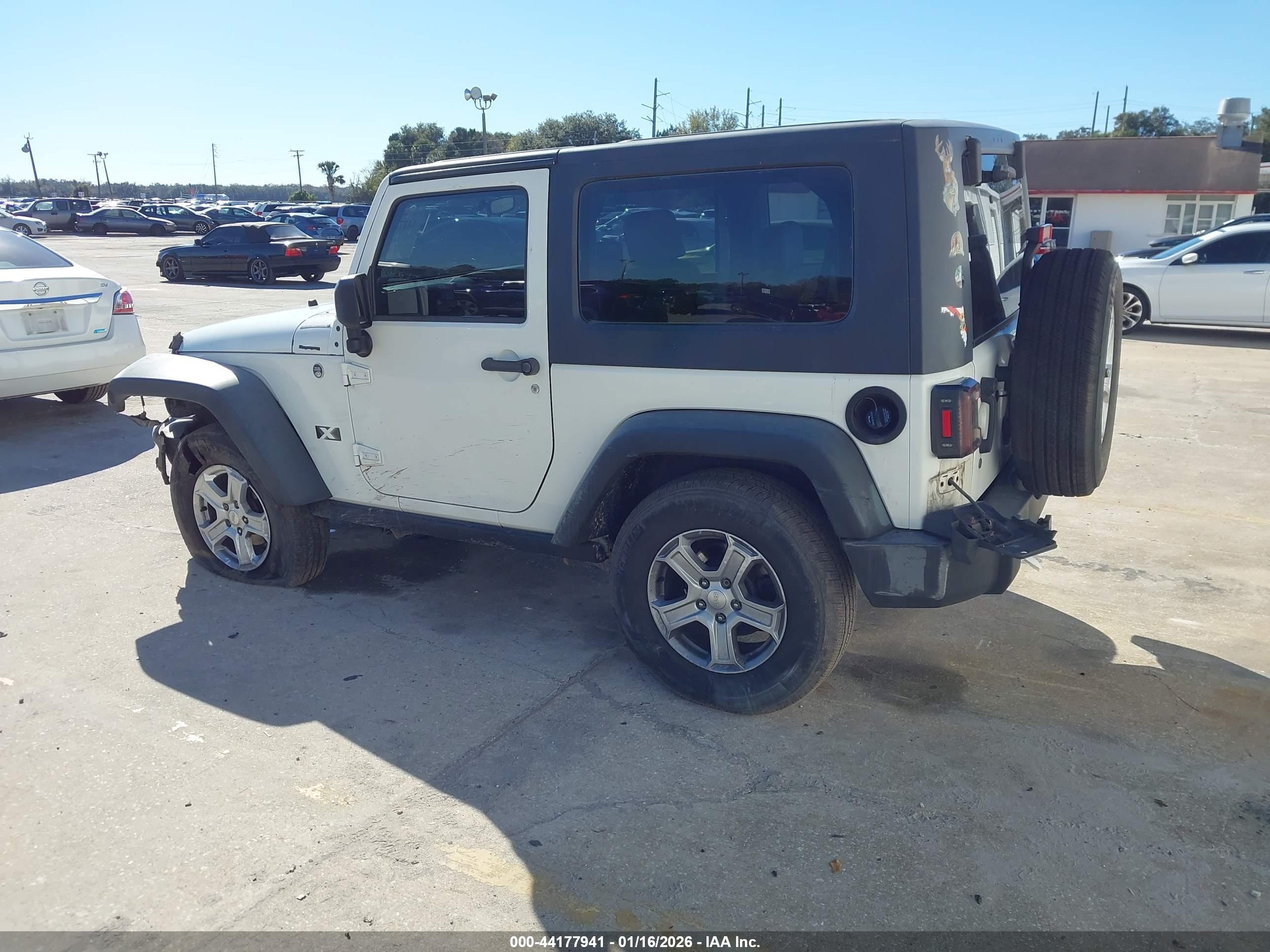 JEEP WRANGLER image 3