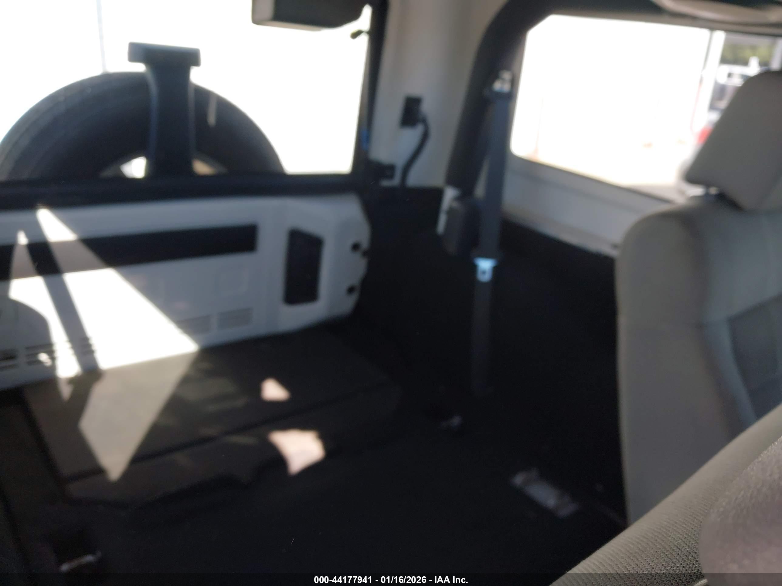 JEEP WRANGLER image 8
