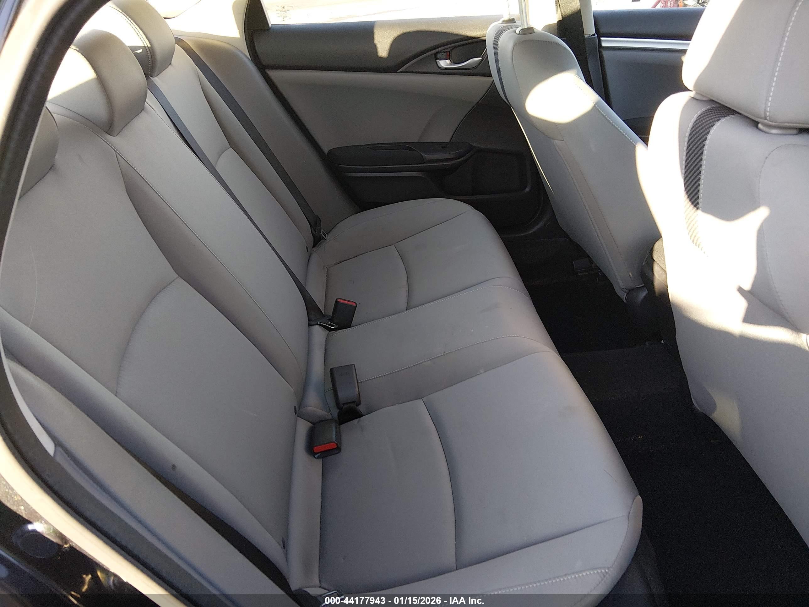 HONDA CIVIC image 8