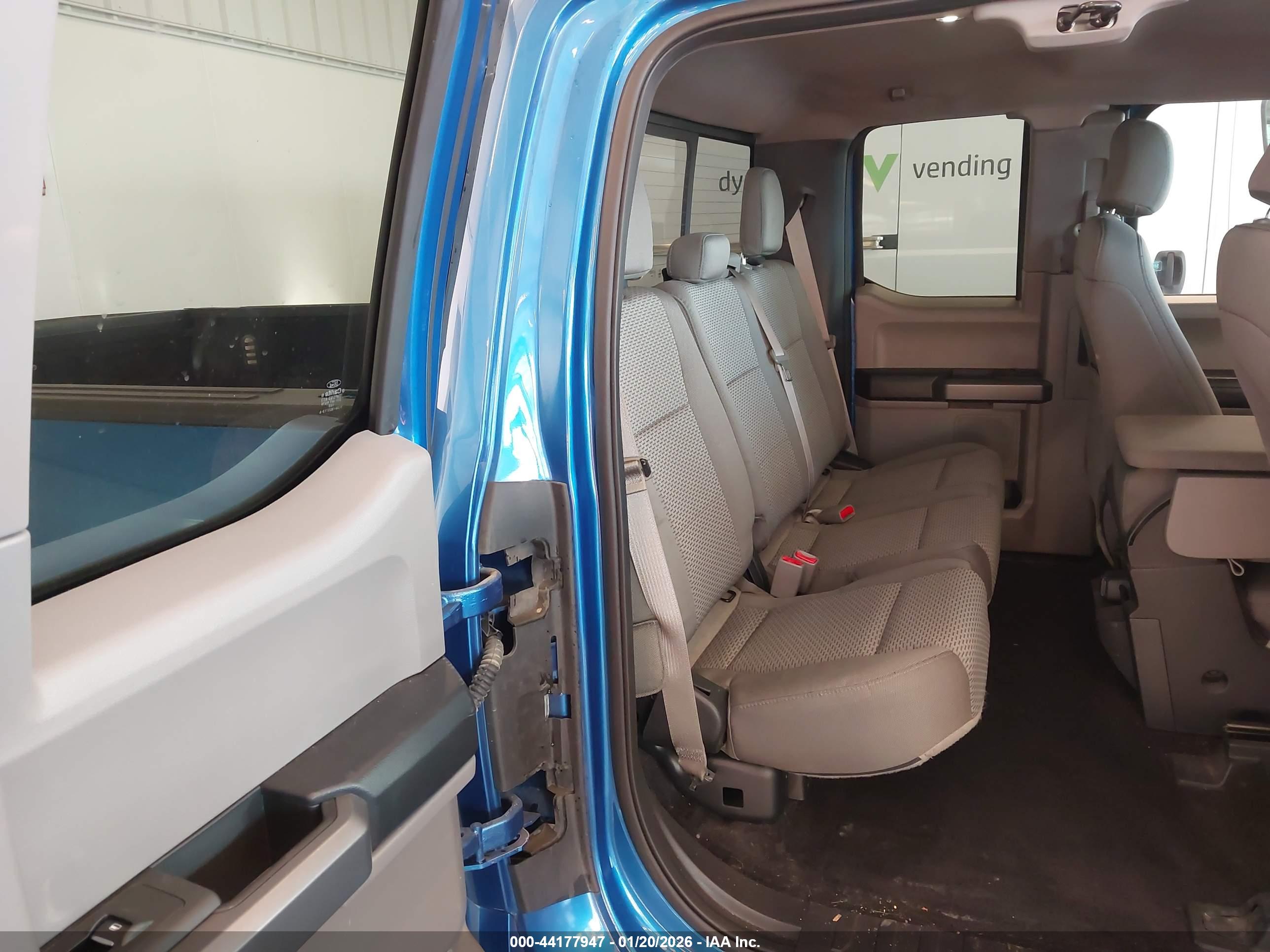 FORD F-150 image 8