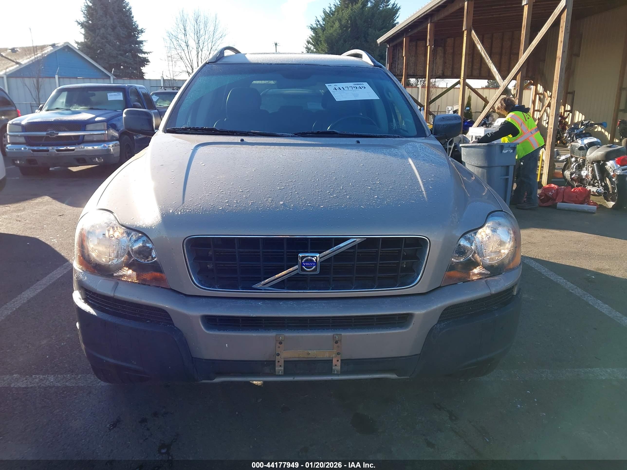 VOLVO XC90 image 6