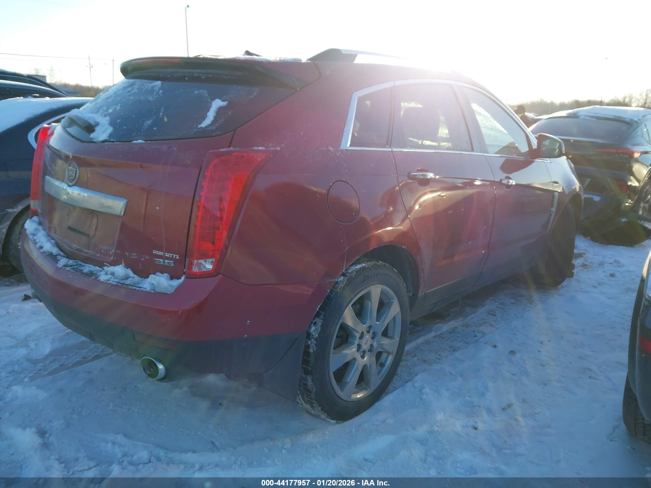 CADILLAC SRX image 4