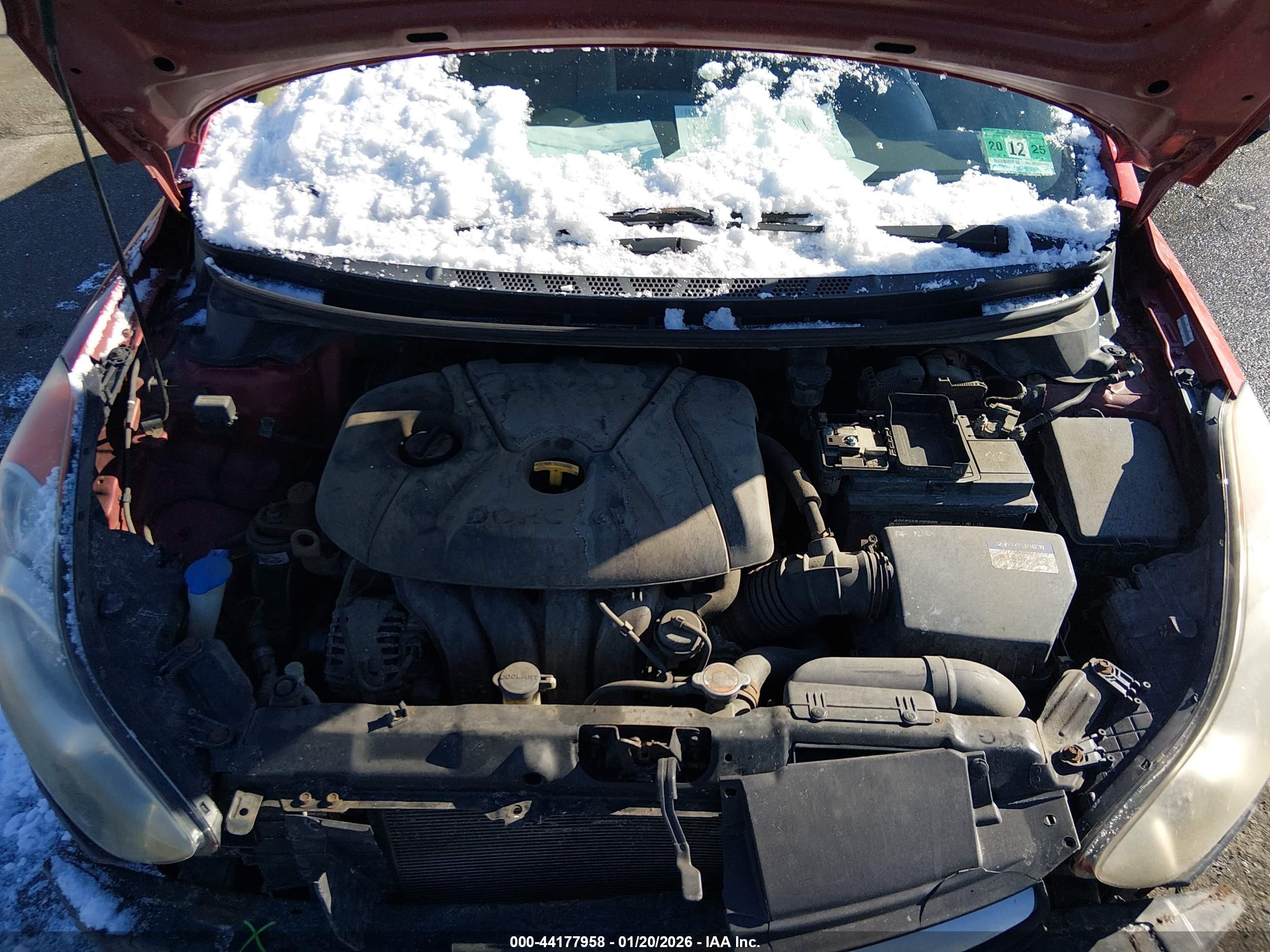 HYUNDAI ELANTRA image 10