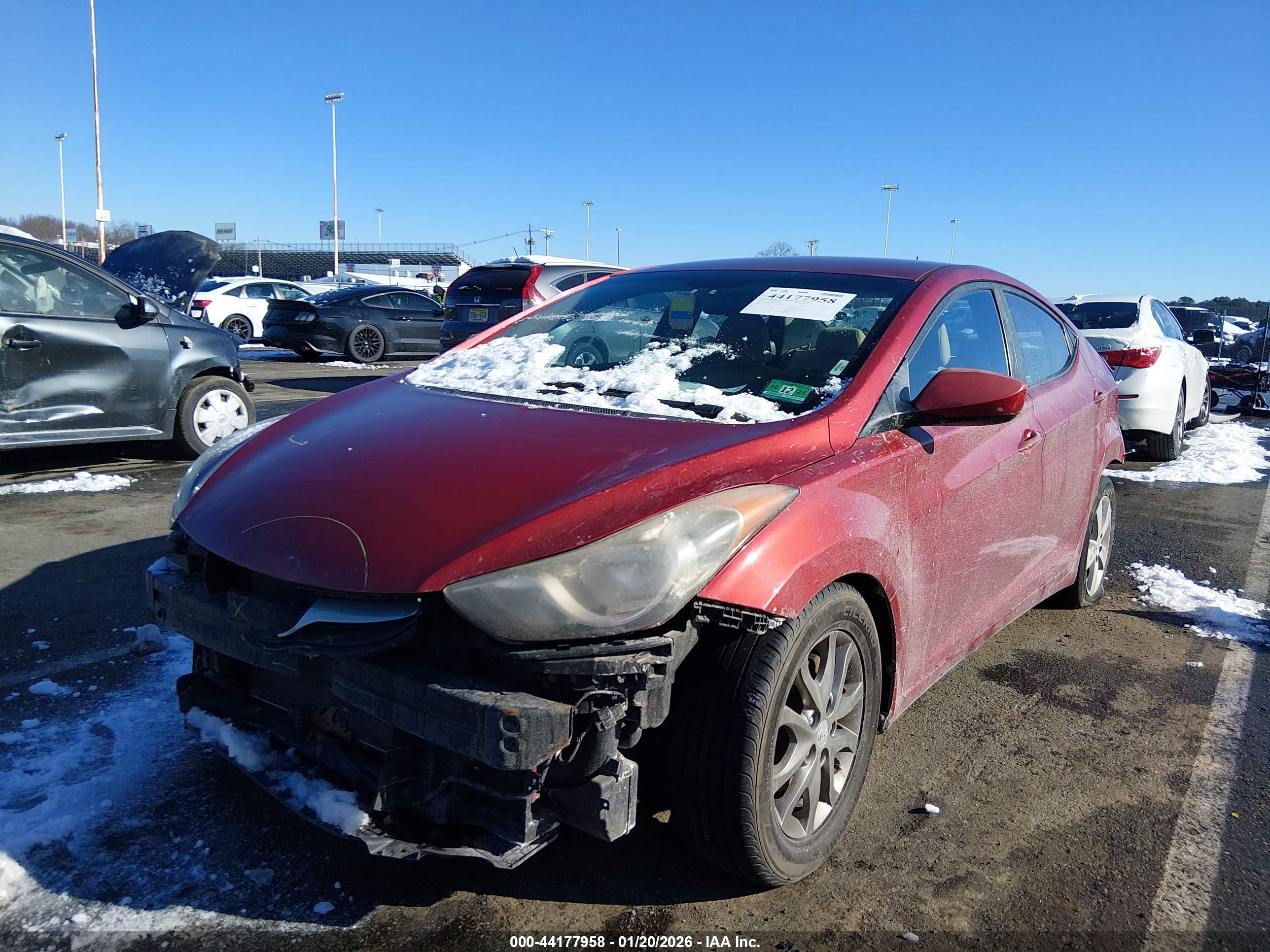 HYUNDAI ELANTRA image 2