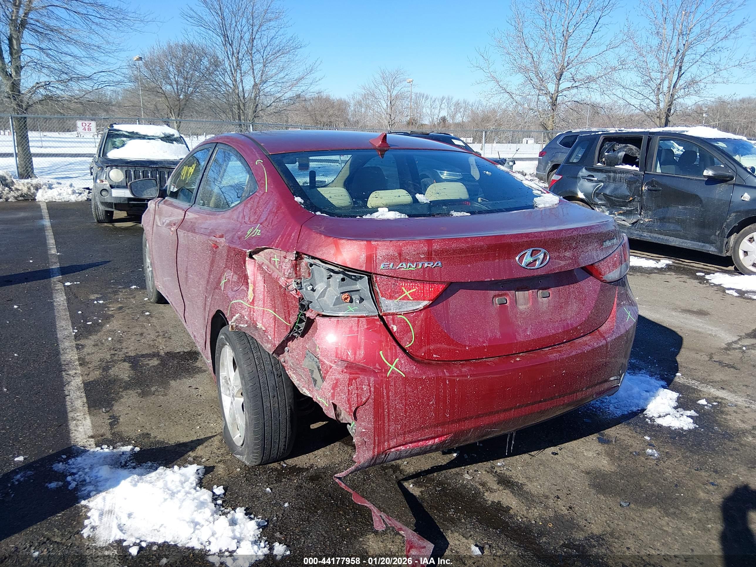 HYUNDAI ELANTRA image 3