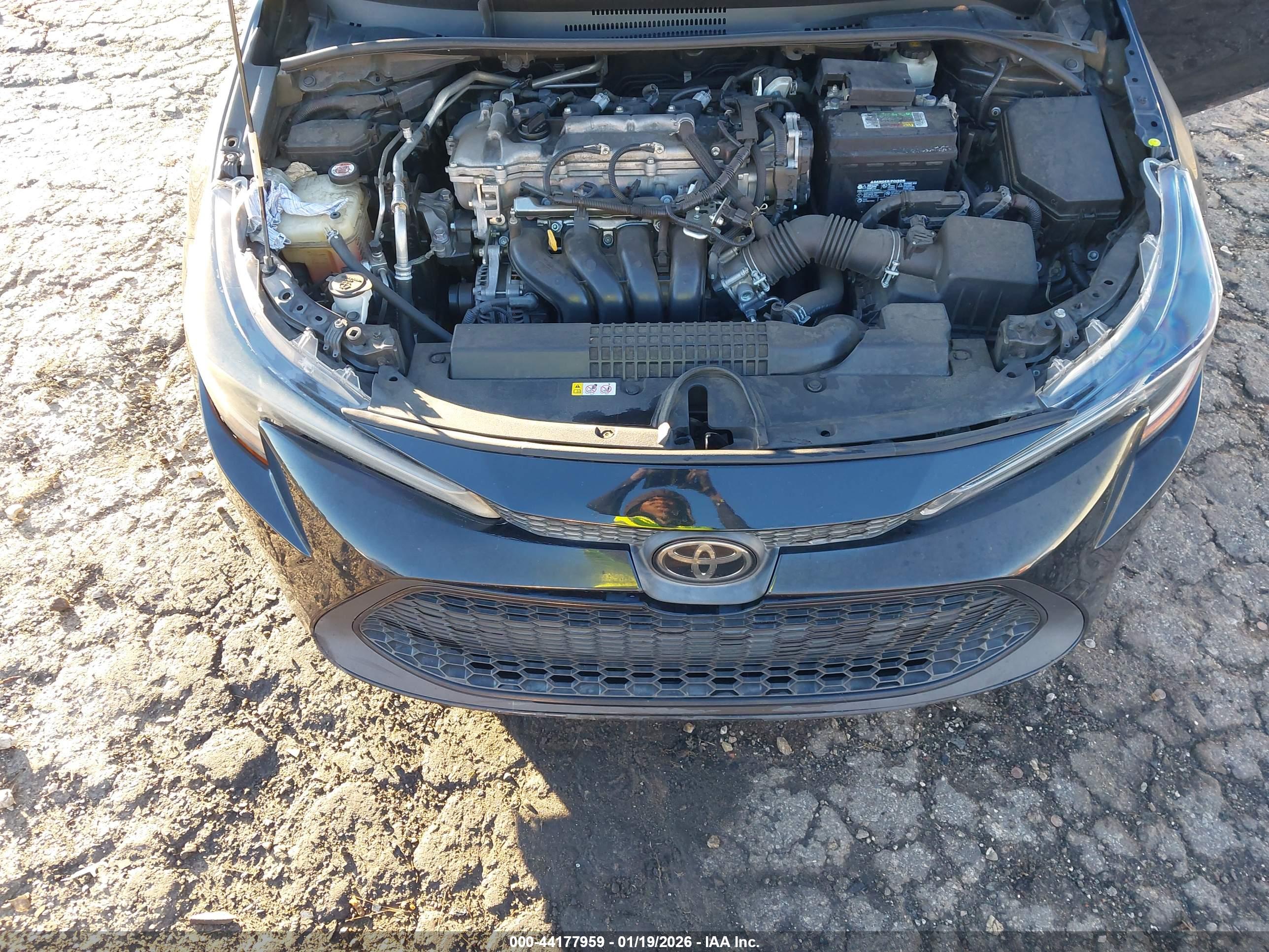 TOYOTA COROLLA image 10