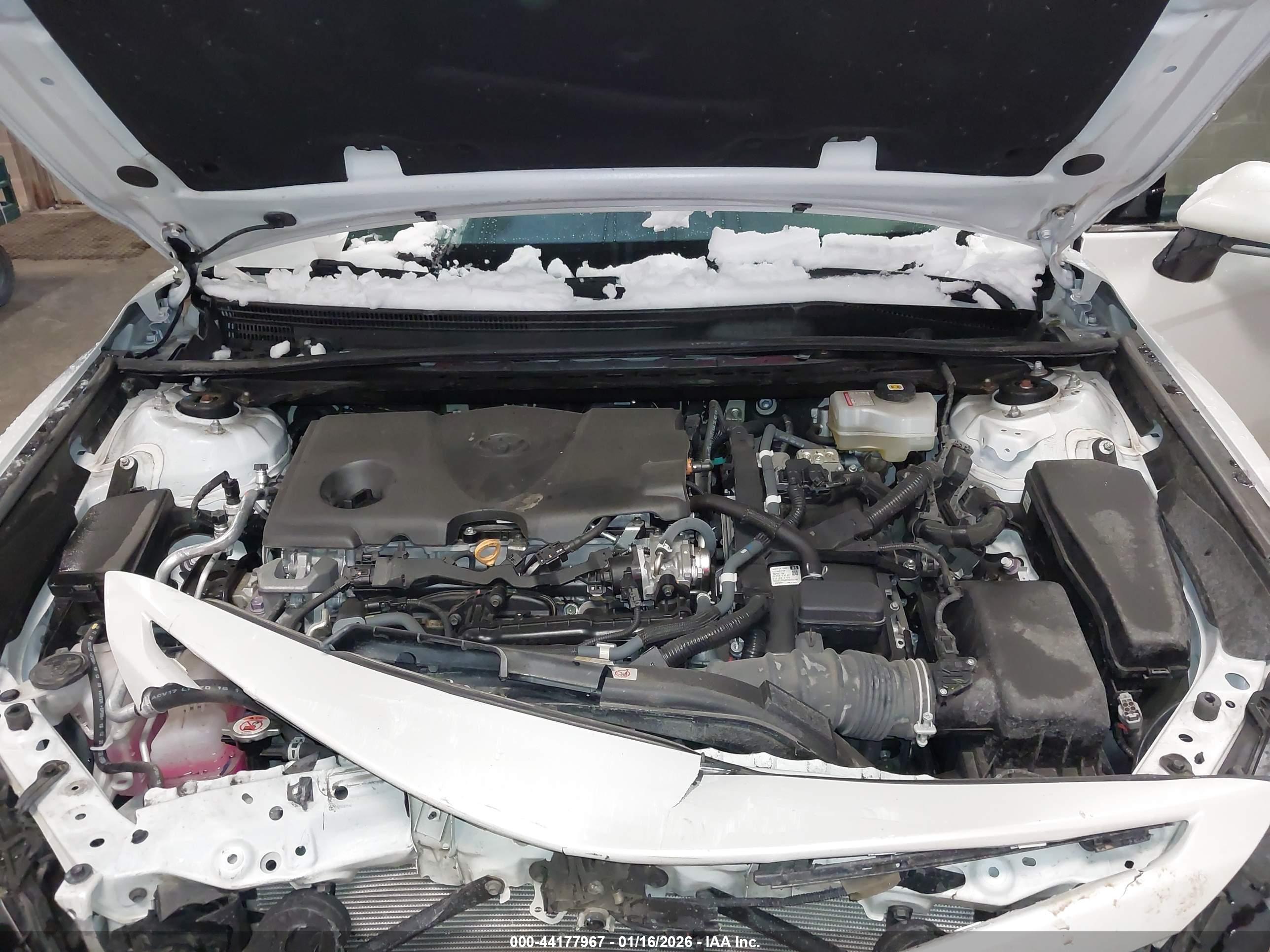 TOYOTA CAMRY image 10
