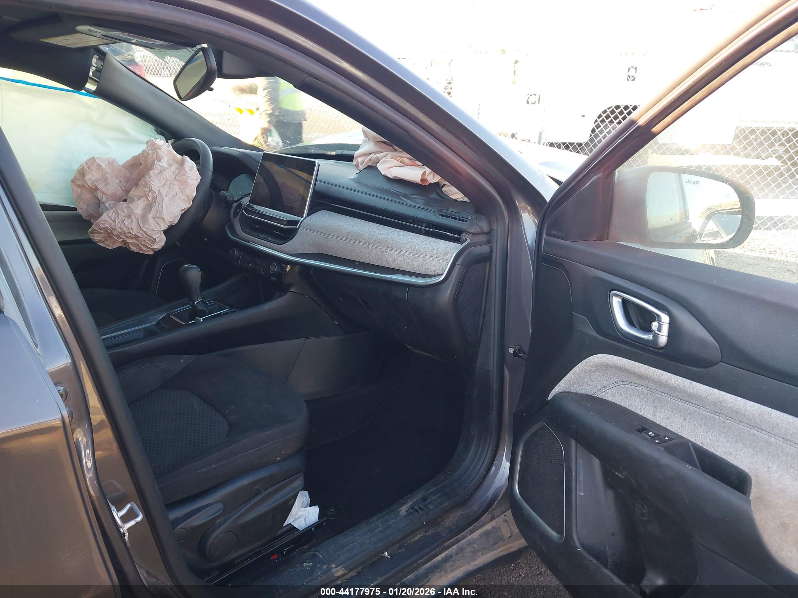 JEEP COMPASS image 5