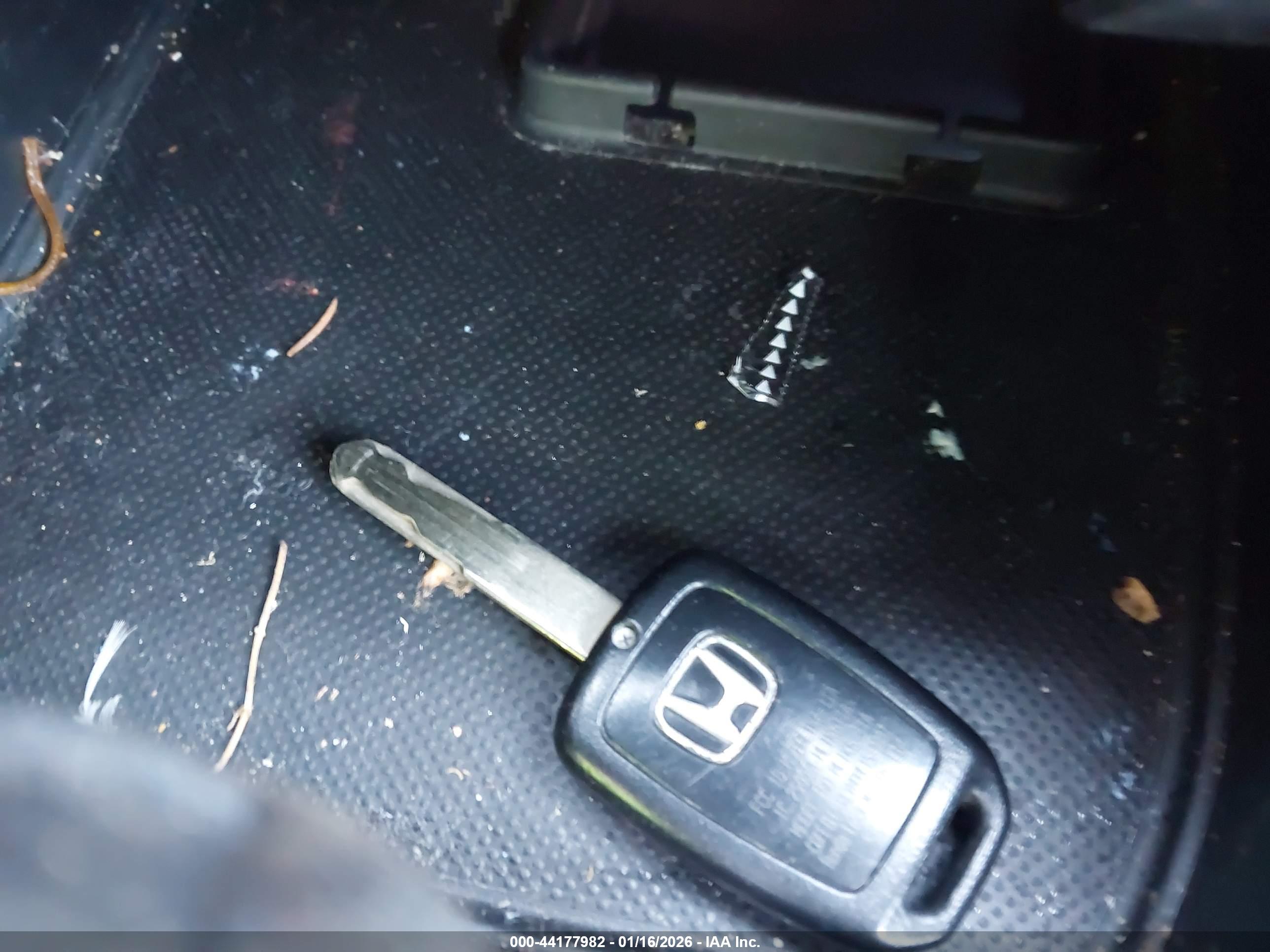 HONDA CIVIC image 11