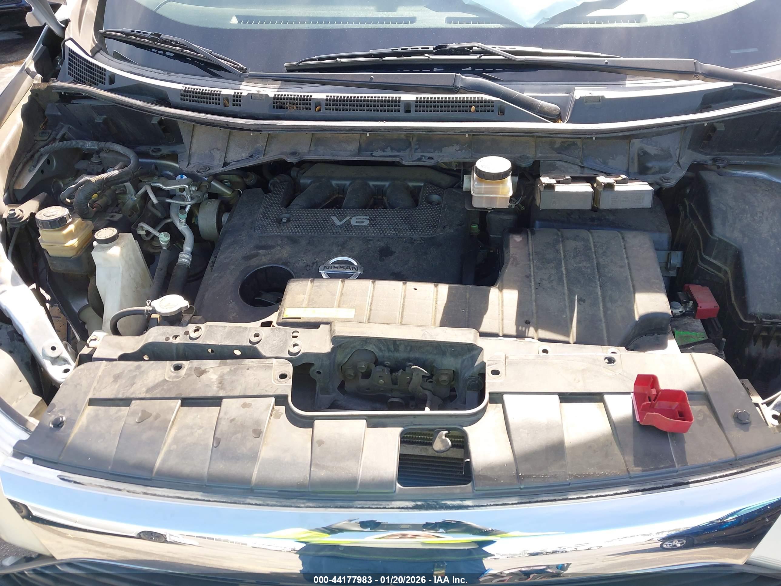 NISSAN QUEST image 10