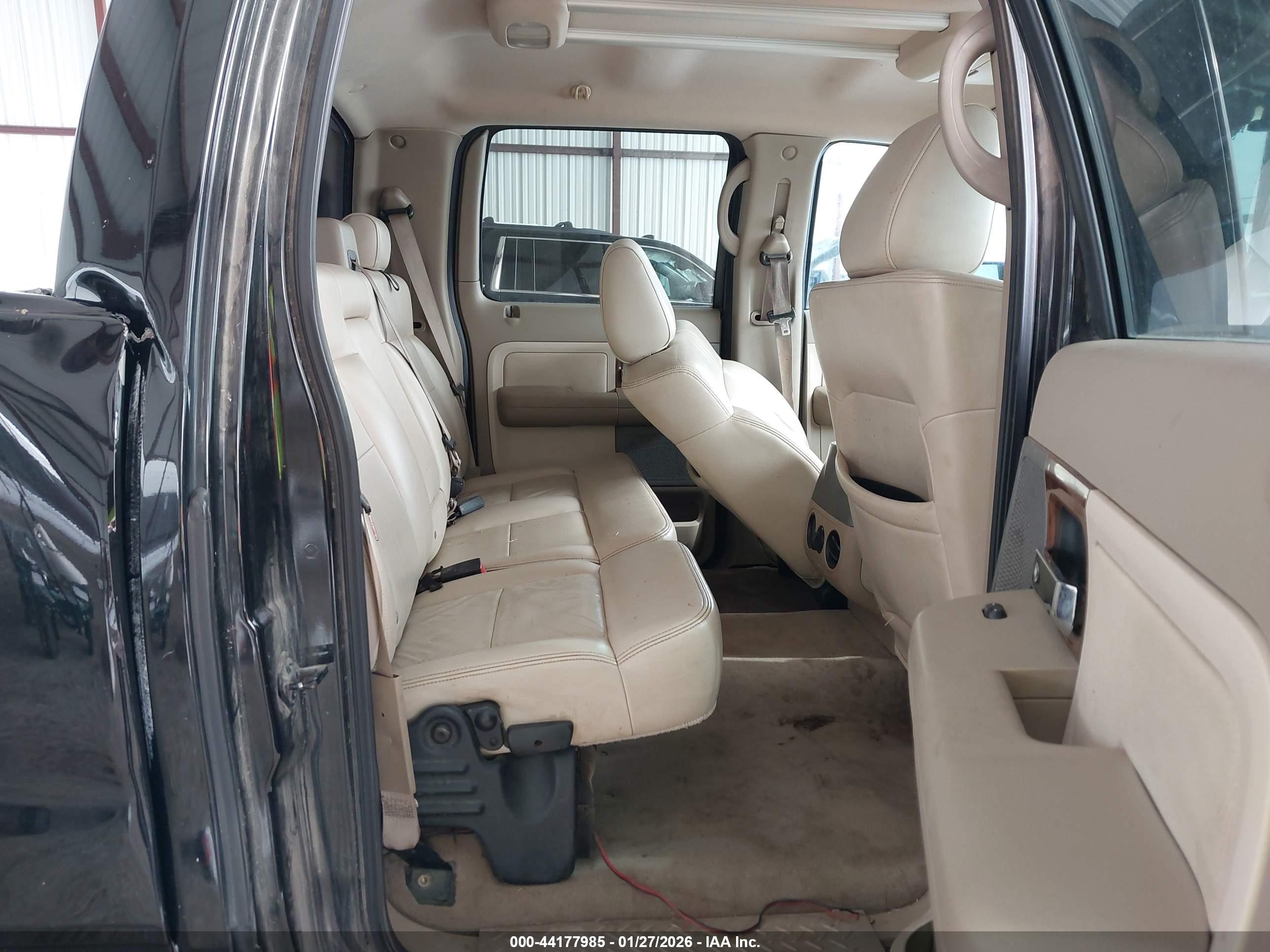 FORD F-150 image 8