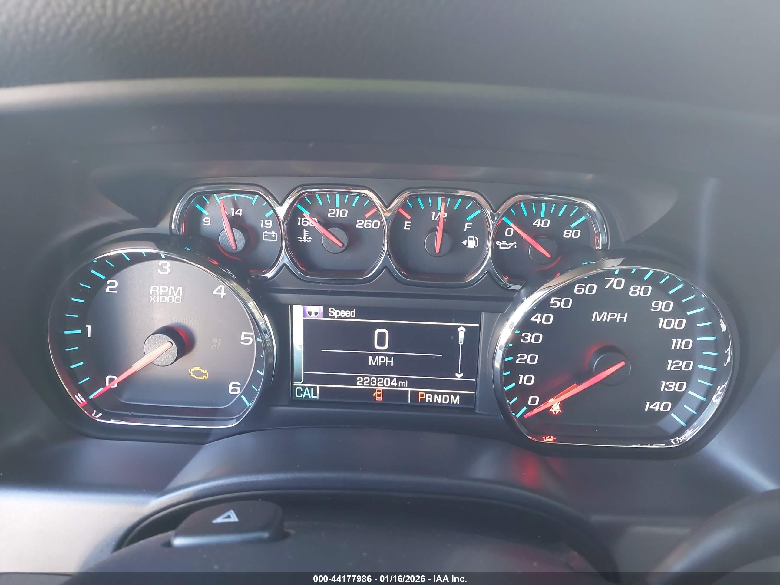 CHEVROLET SILVERADO image 7