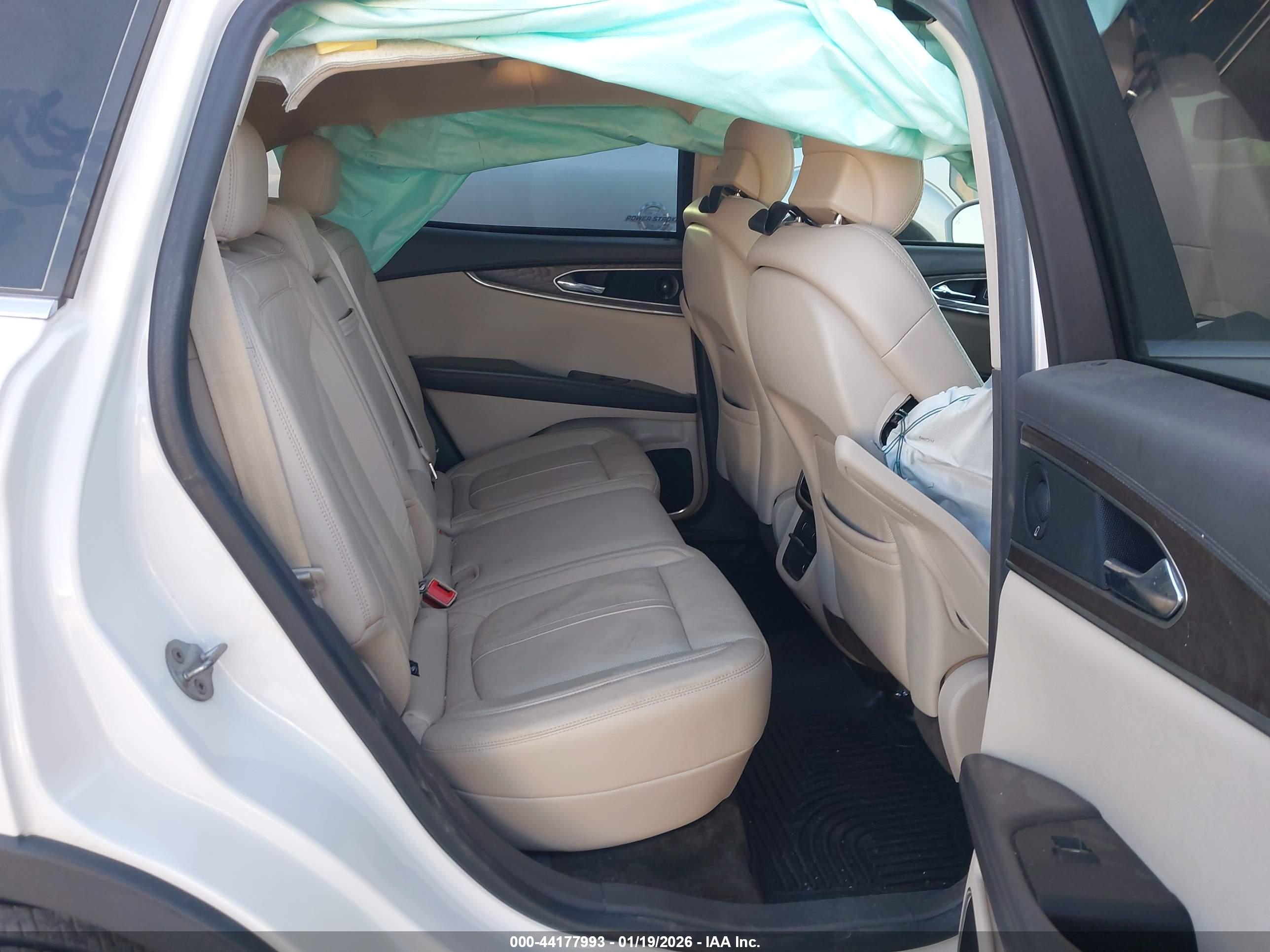 LINCOLN MKX image 8