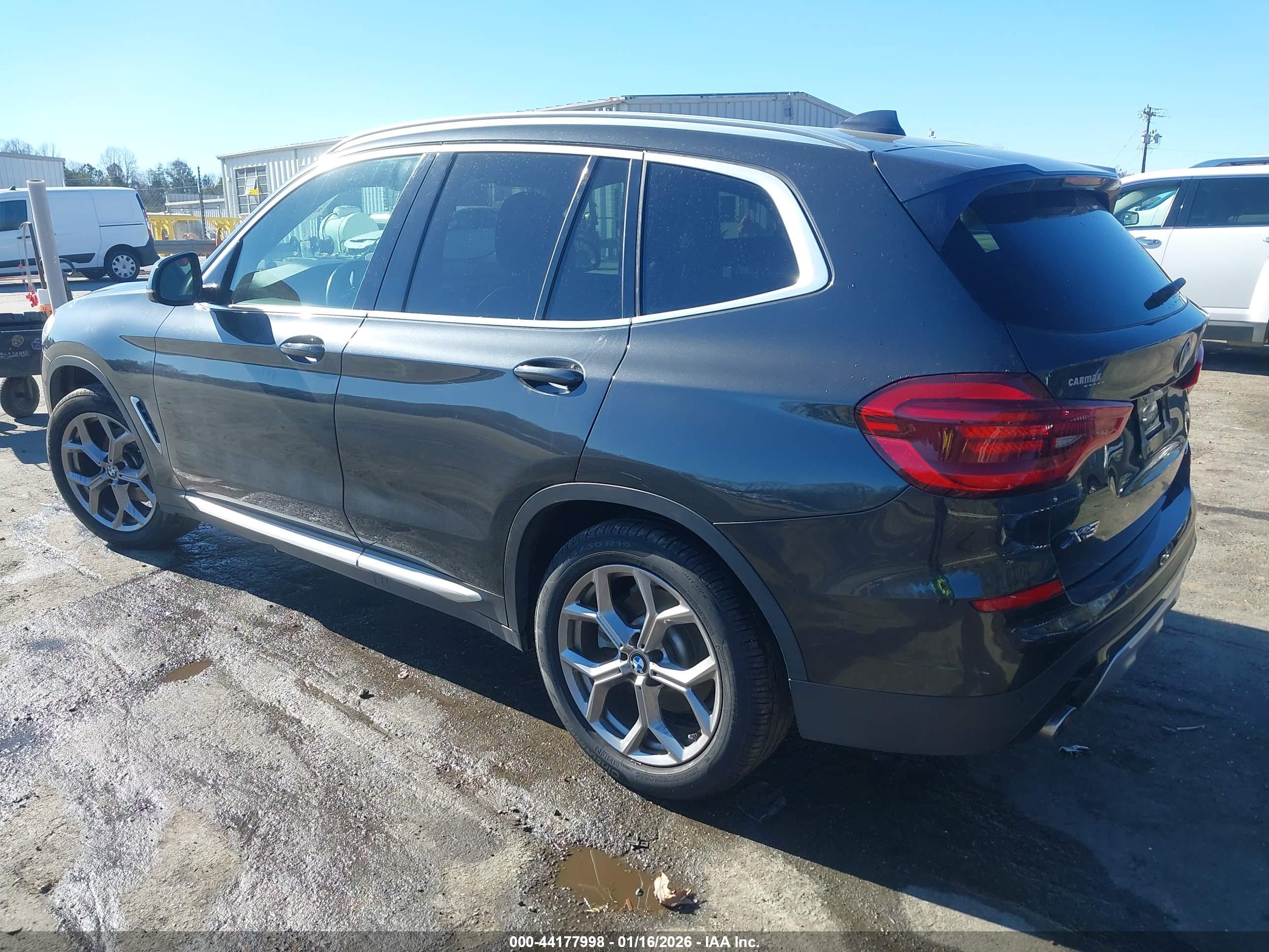 BMW X3 image 3